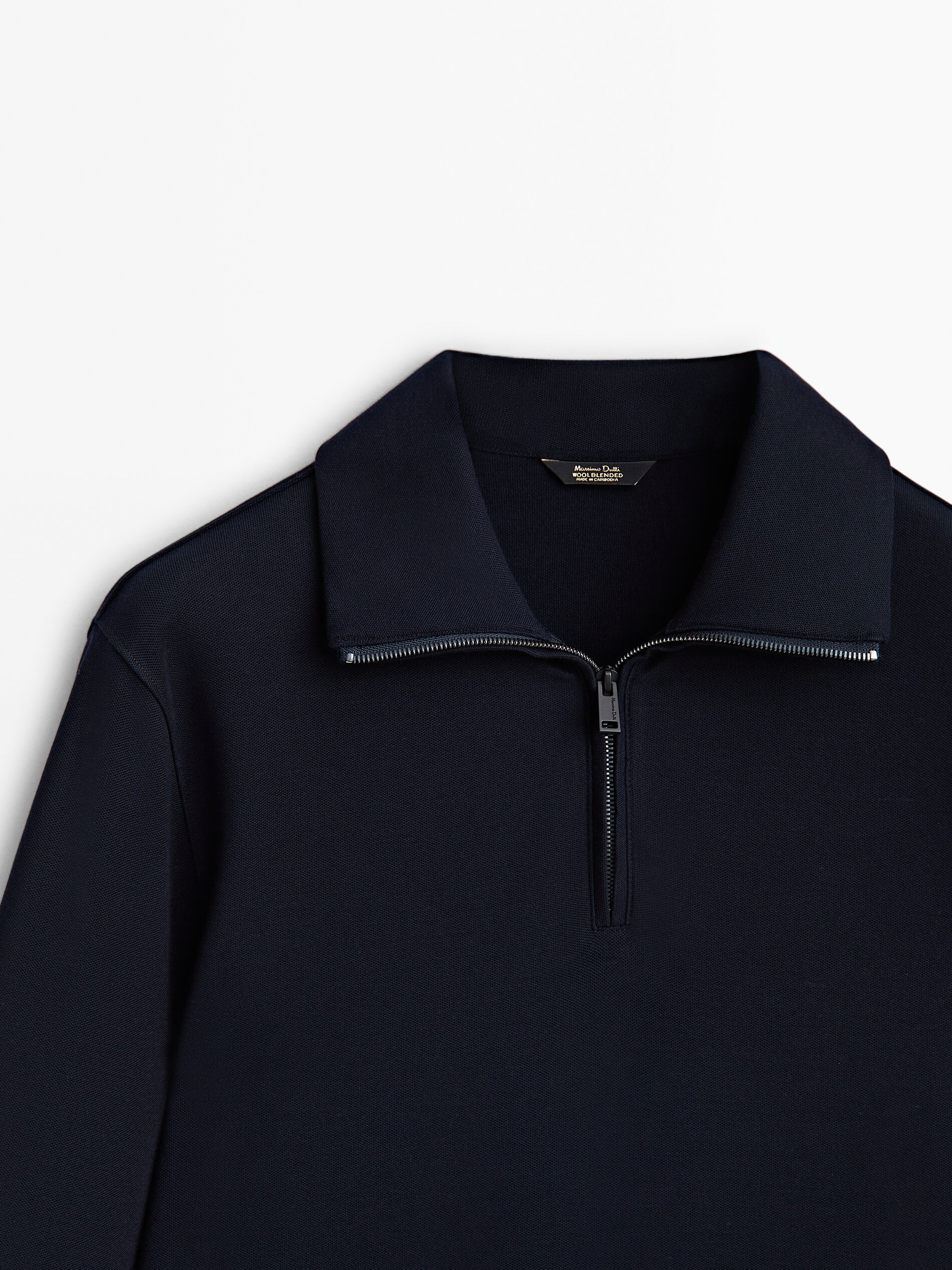 Sweatshirt with hotsell zip