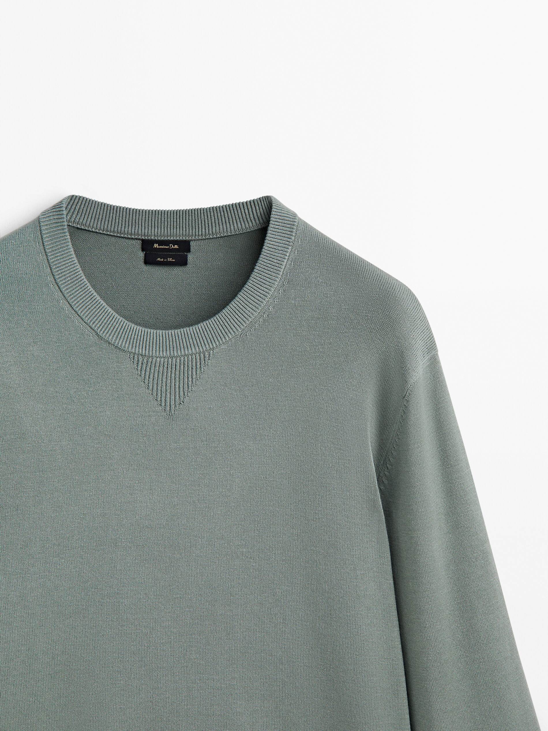 Knit comfort sweater with a crew neck - Massimo Dutti