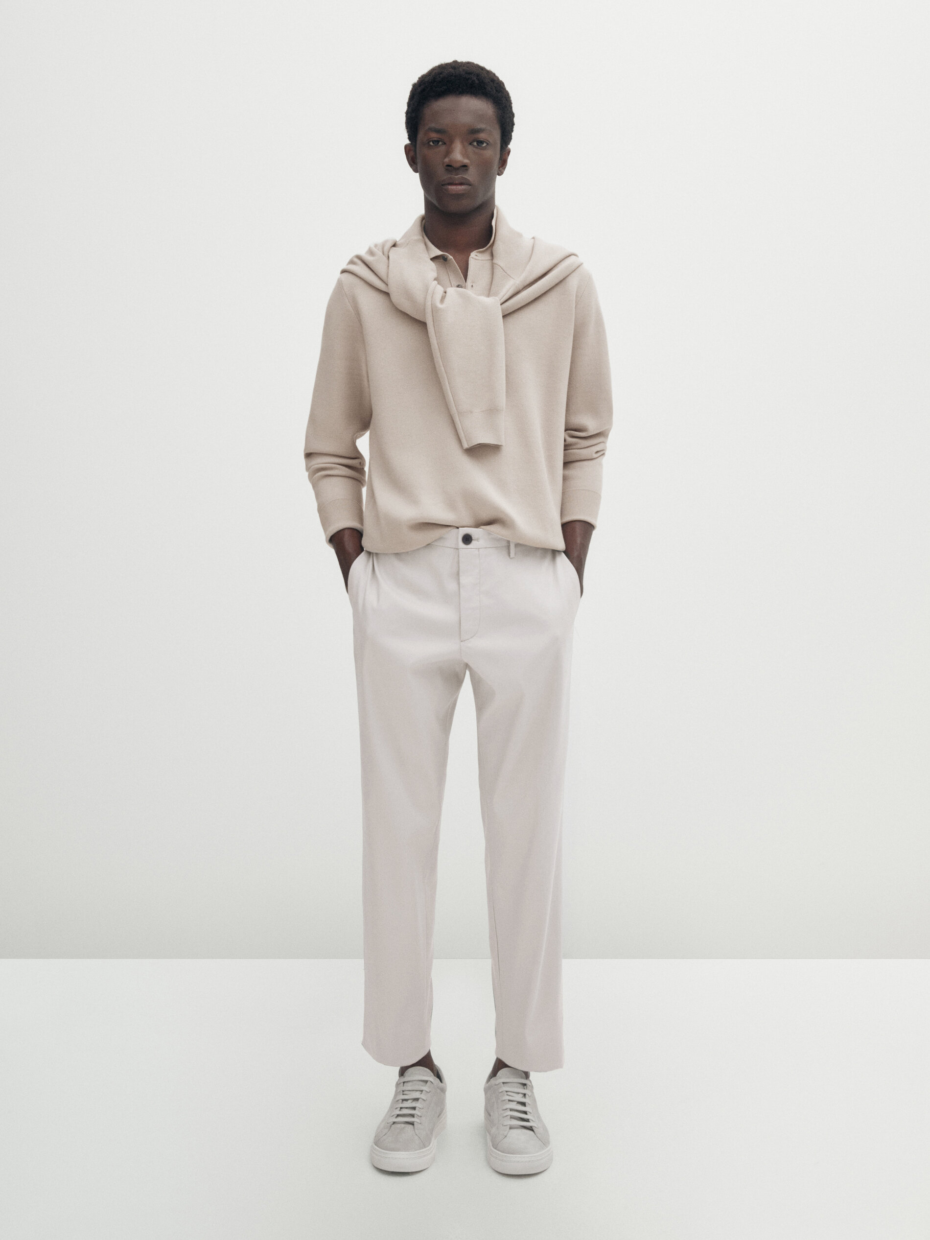Massimo dutti store white sweater