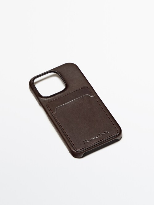 Vuitton habille de cuir les iPhone 14 Pro