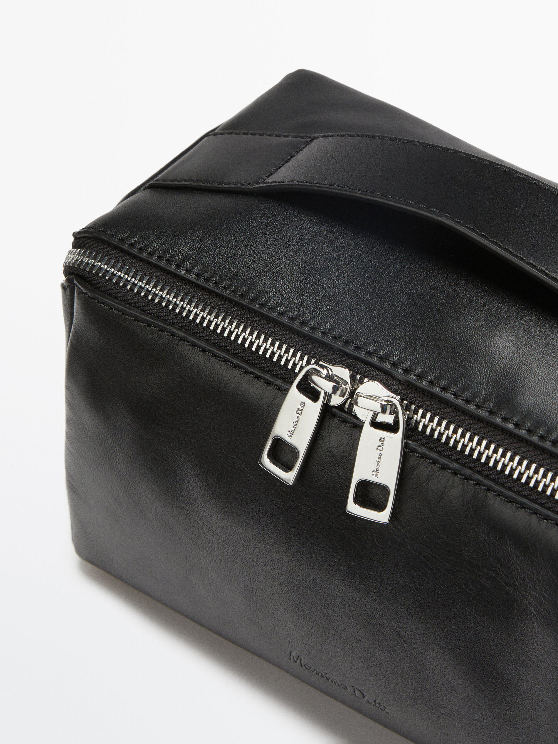 Neceser piel cremallera diagonal Negro Marr n Accesorios