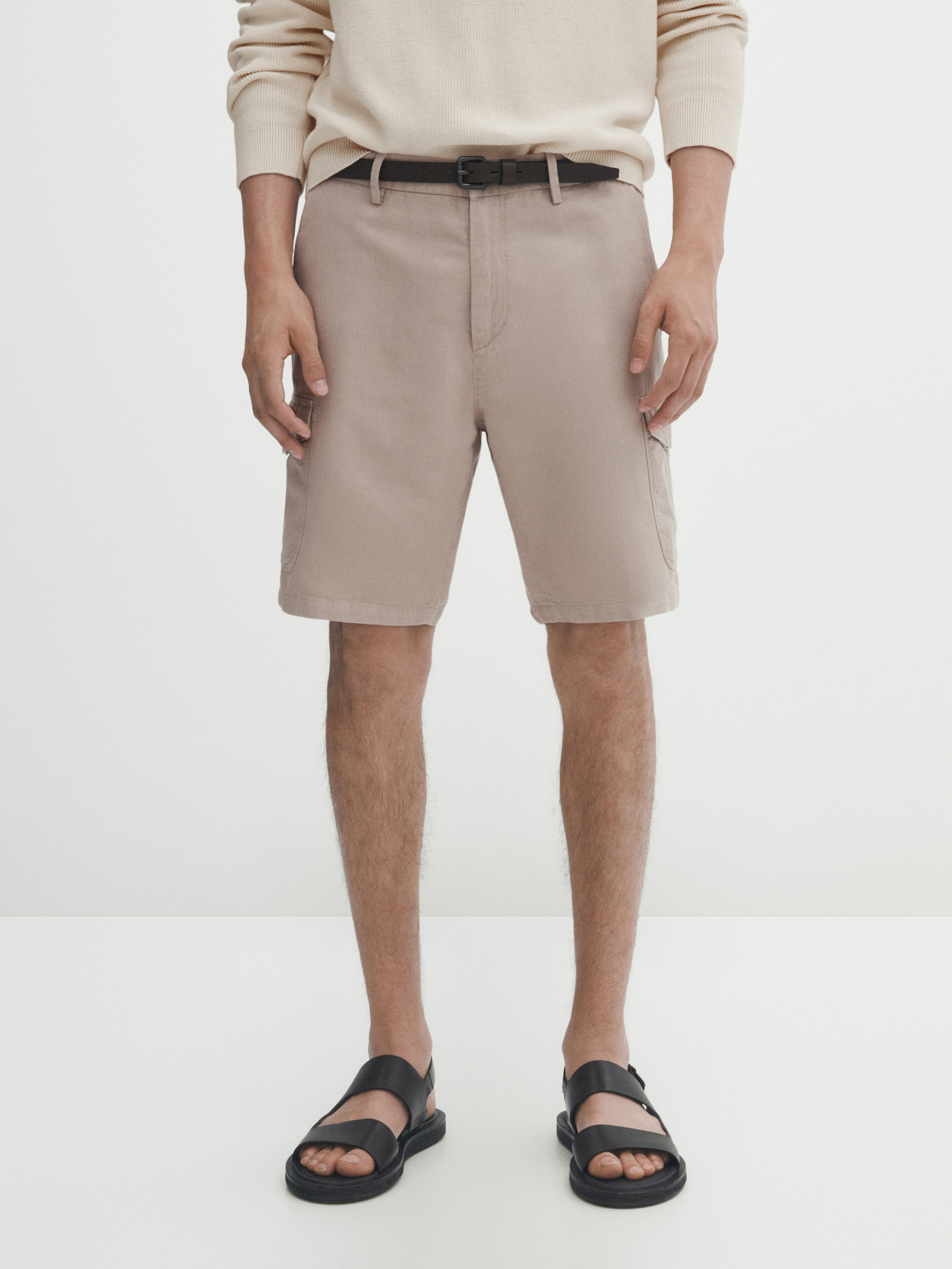 Cotton blend cargo Bermuda shorts