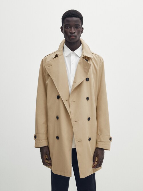 El efecto safari de Massimo Dutti invade las chaquetas y chalecos para este  verano