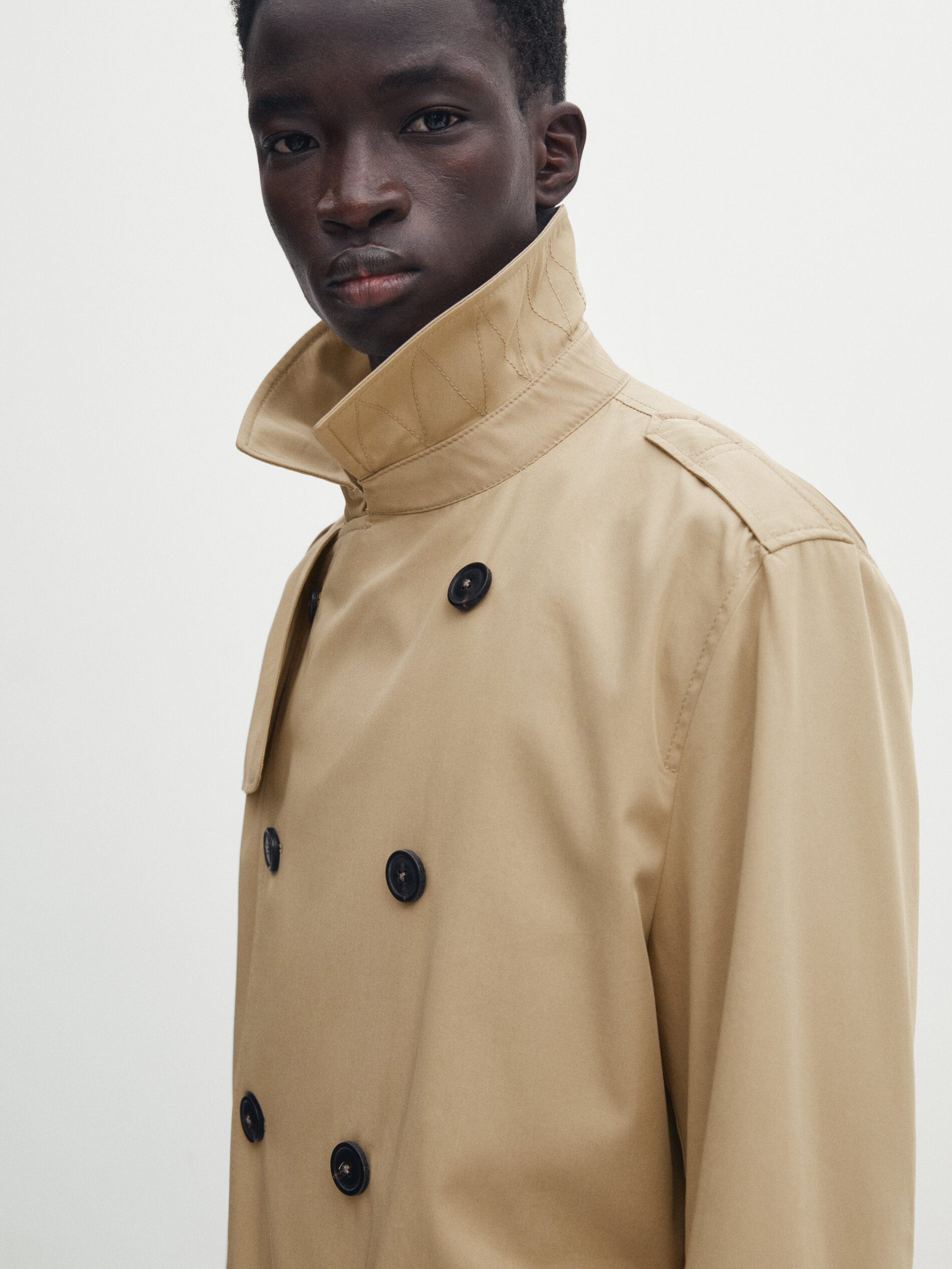 Tan trench shop coat with hood