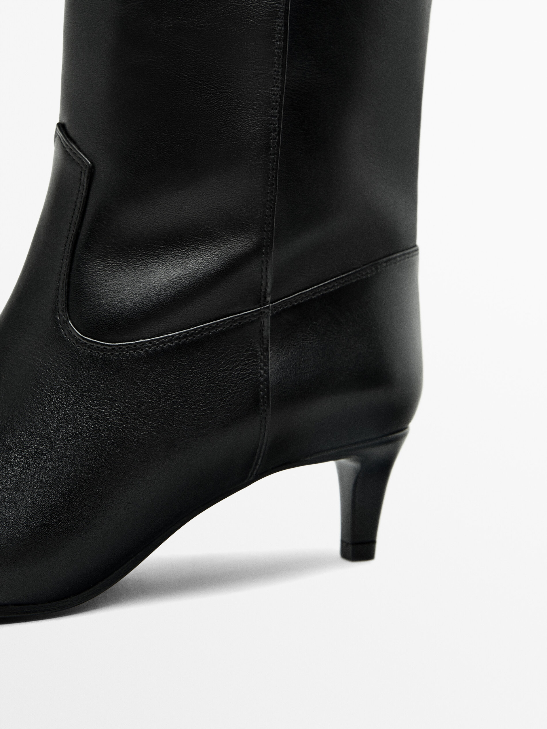 Botas camperas 2025 mujer massimo dutti