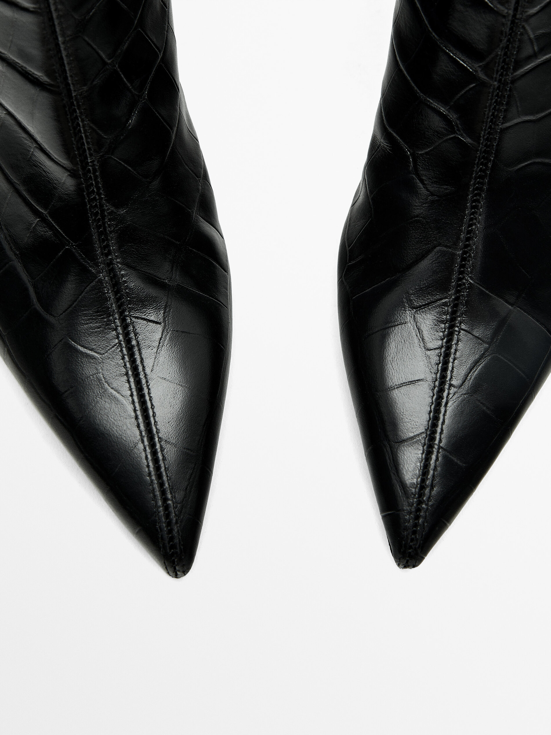 Bottines noires store effet croco