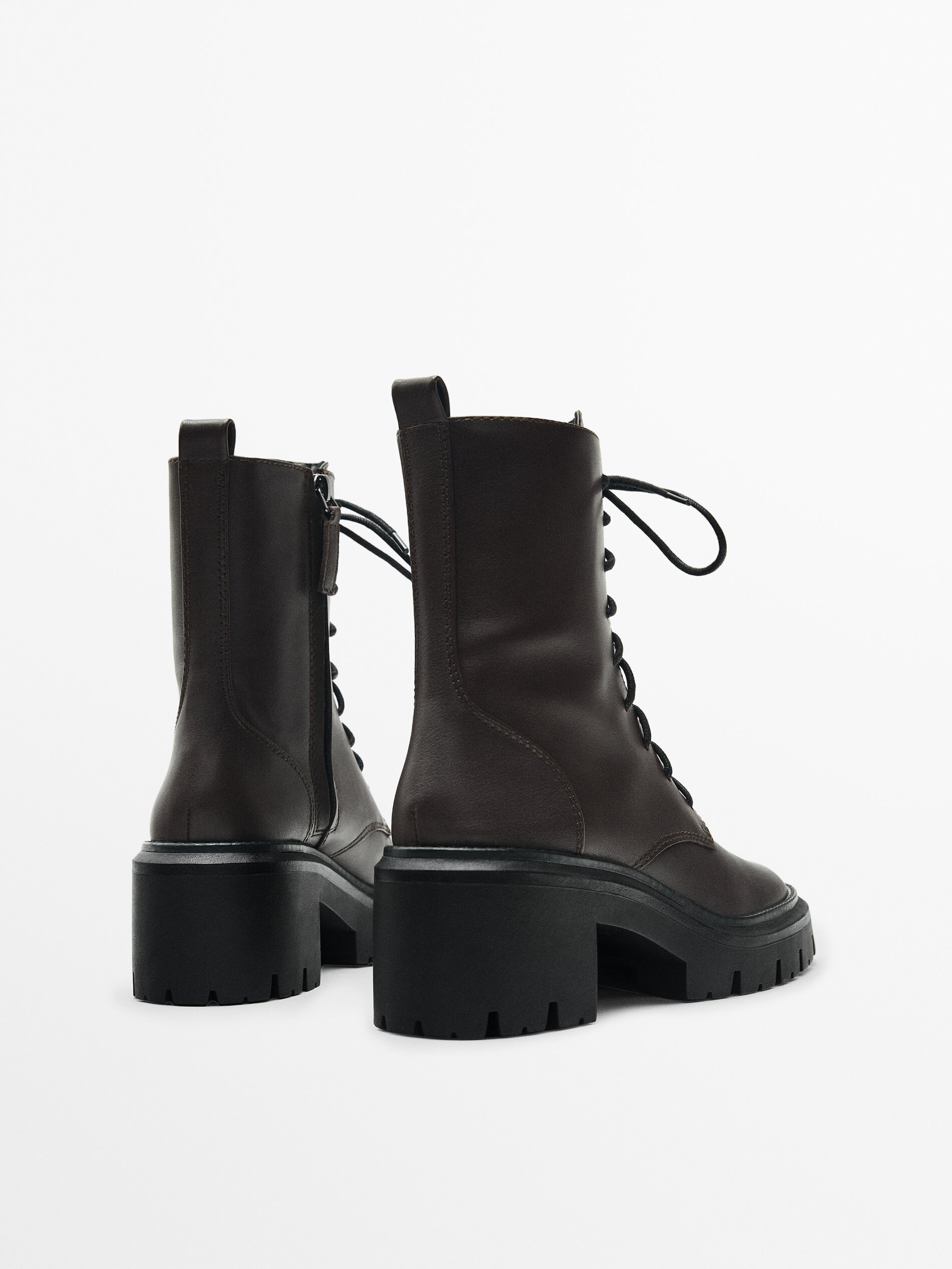 Botin piso track store