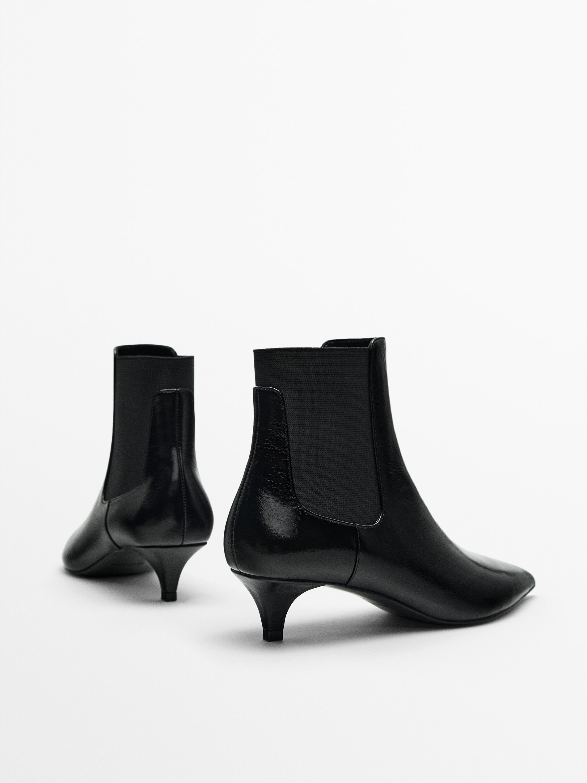 Ankle boots Jeanne H - Black crocodile leather and studs