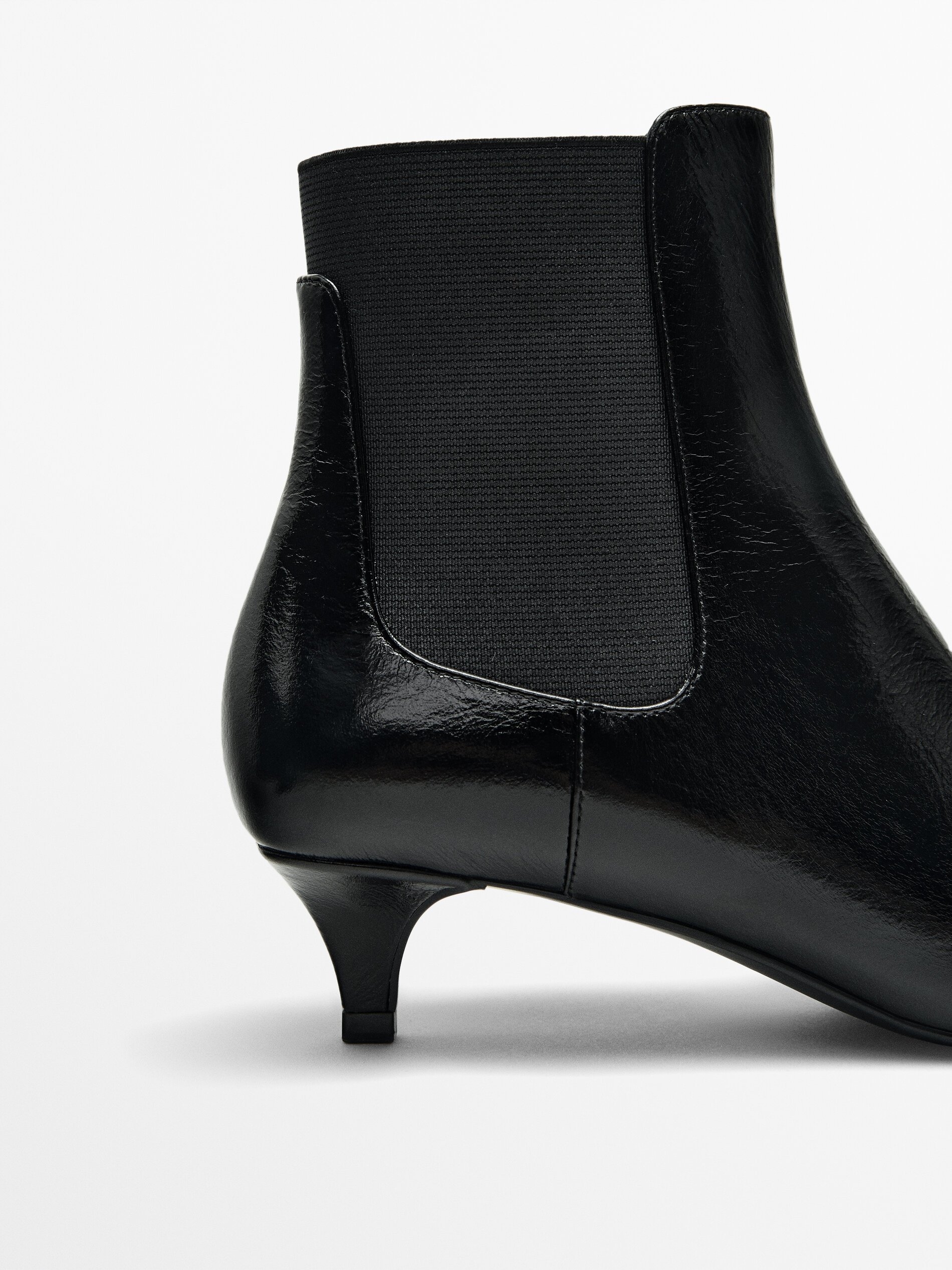 Low heel ankle boots Black Boots And Ankle Boots Massimo Dutti