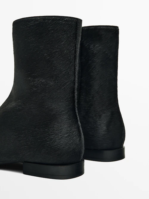 Square-toe sheepskin flat ankle boots · Black · Boots And Ankle Boots