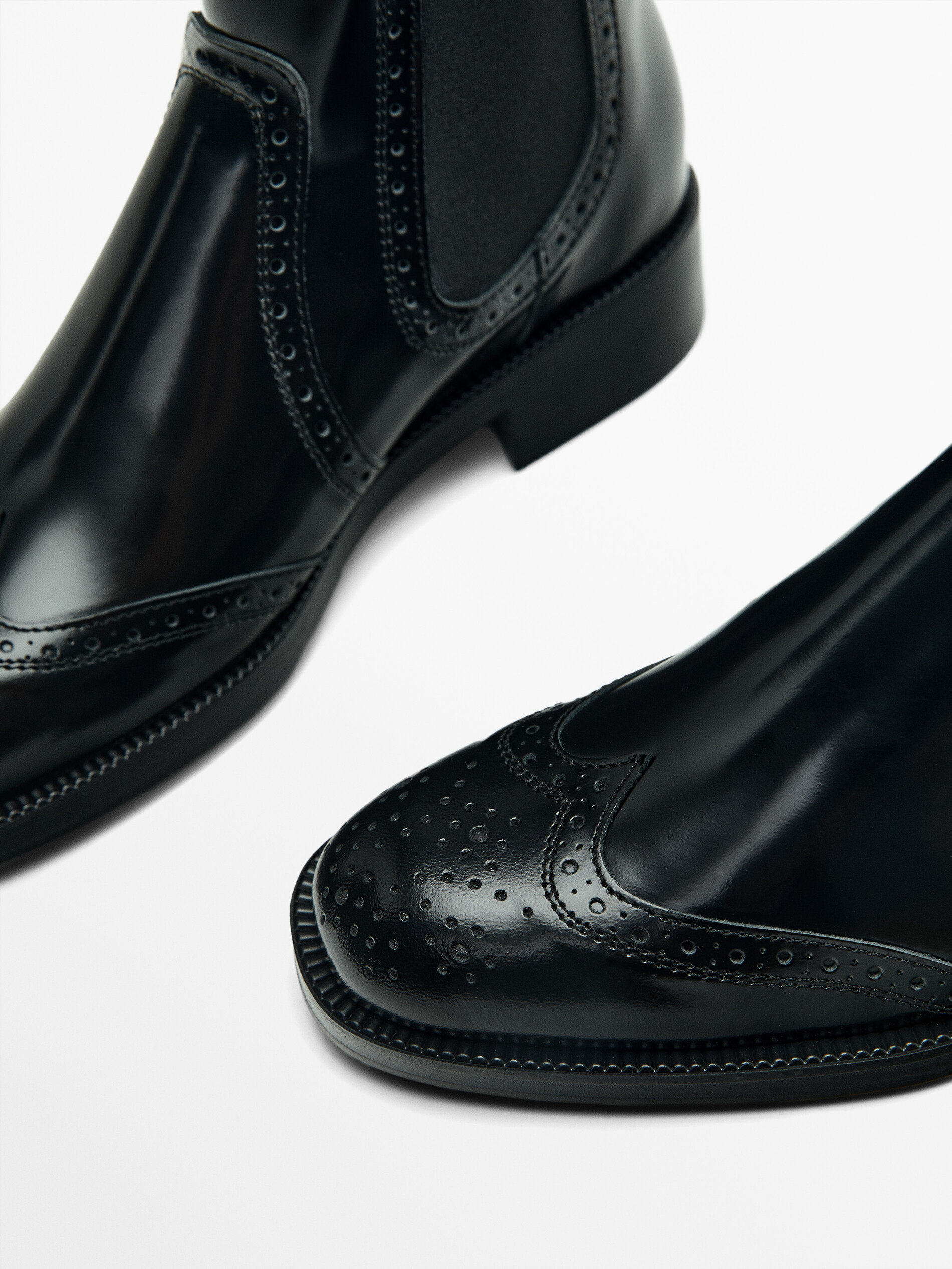 Botines negros hotsell massimo dutti