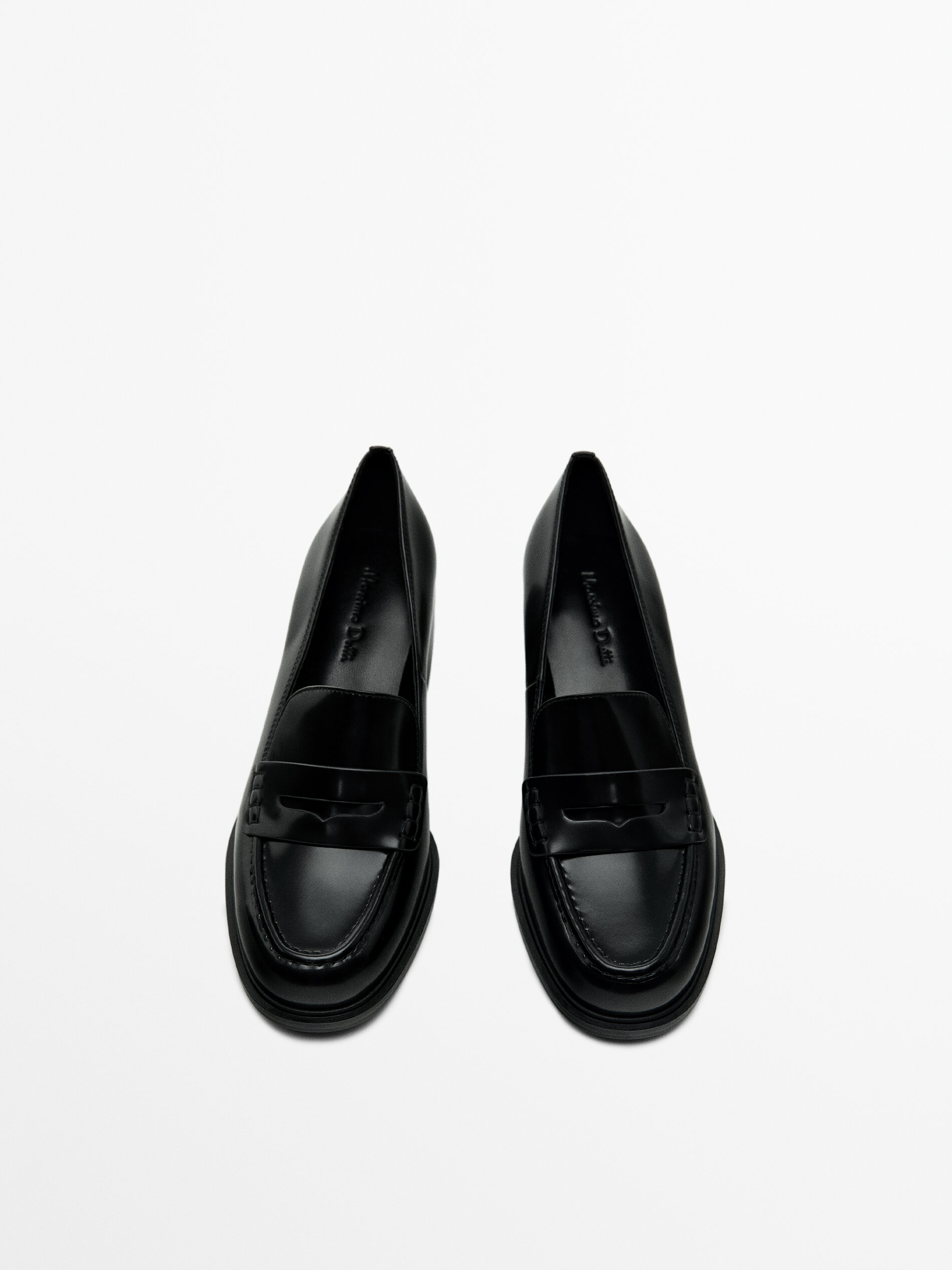 Heeled loafers