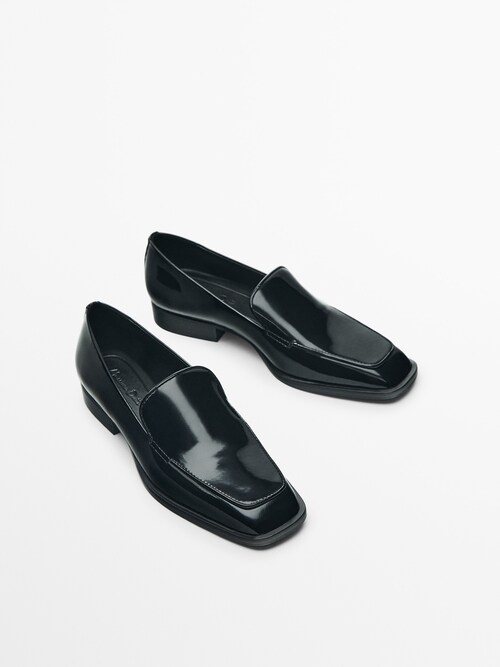 sjæl Hysterisk morsom bænk Patent square-toe loafers · Black · Flat Shoes | Massimo Dutti