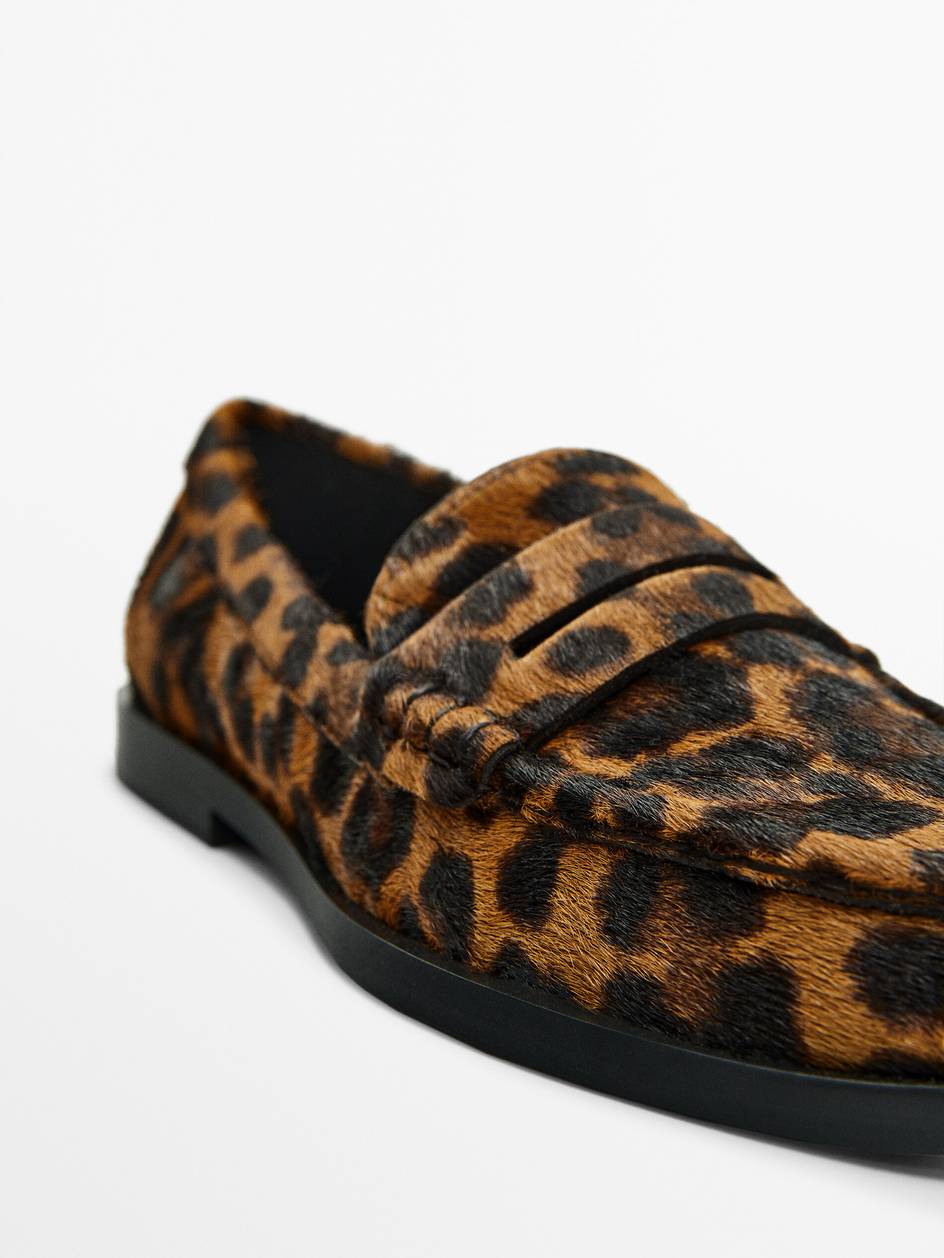 Massimo dutti sales animal print loafers