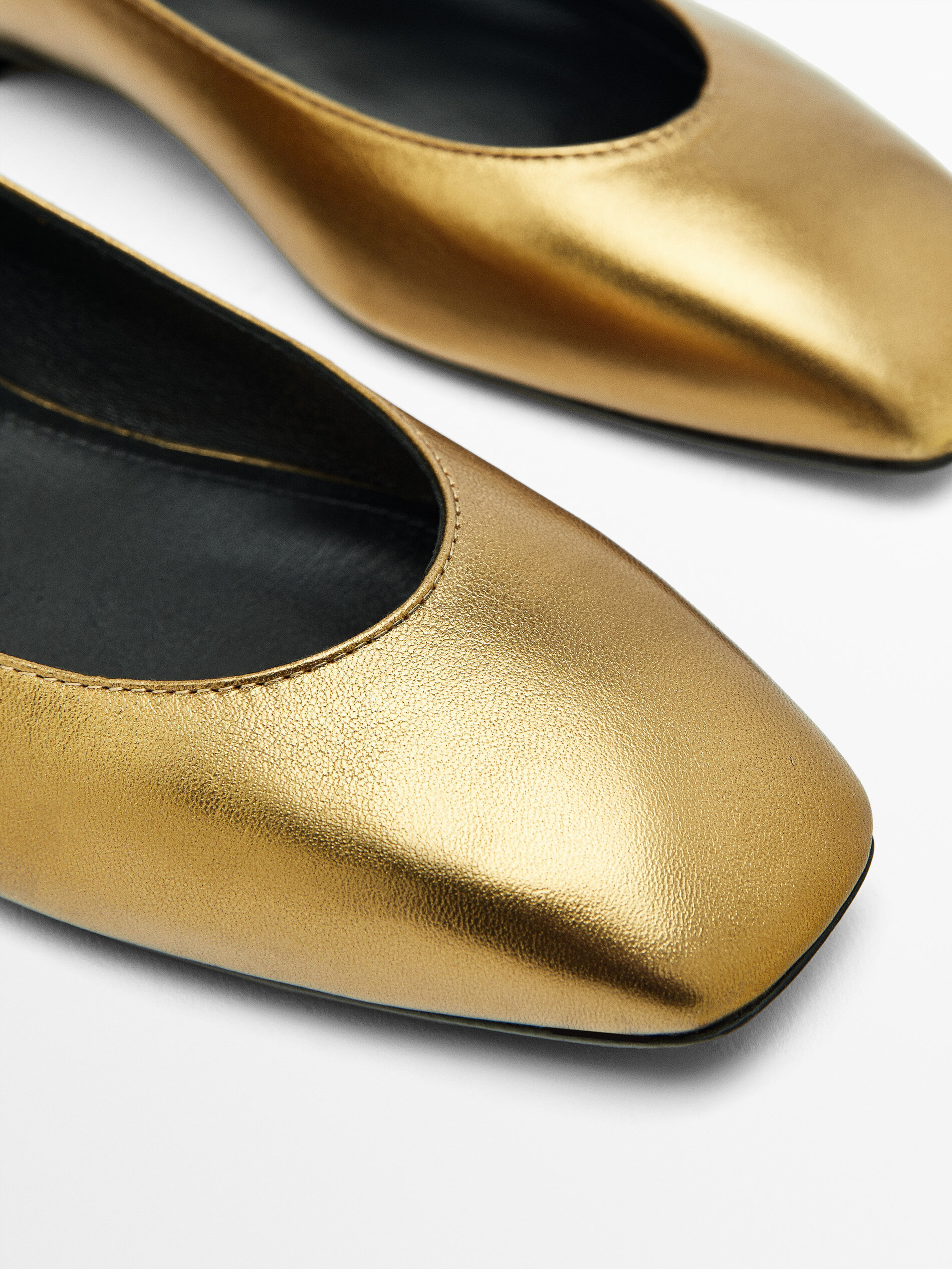 Gold flat sale shoes women's