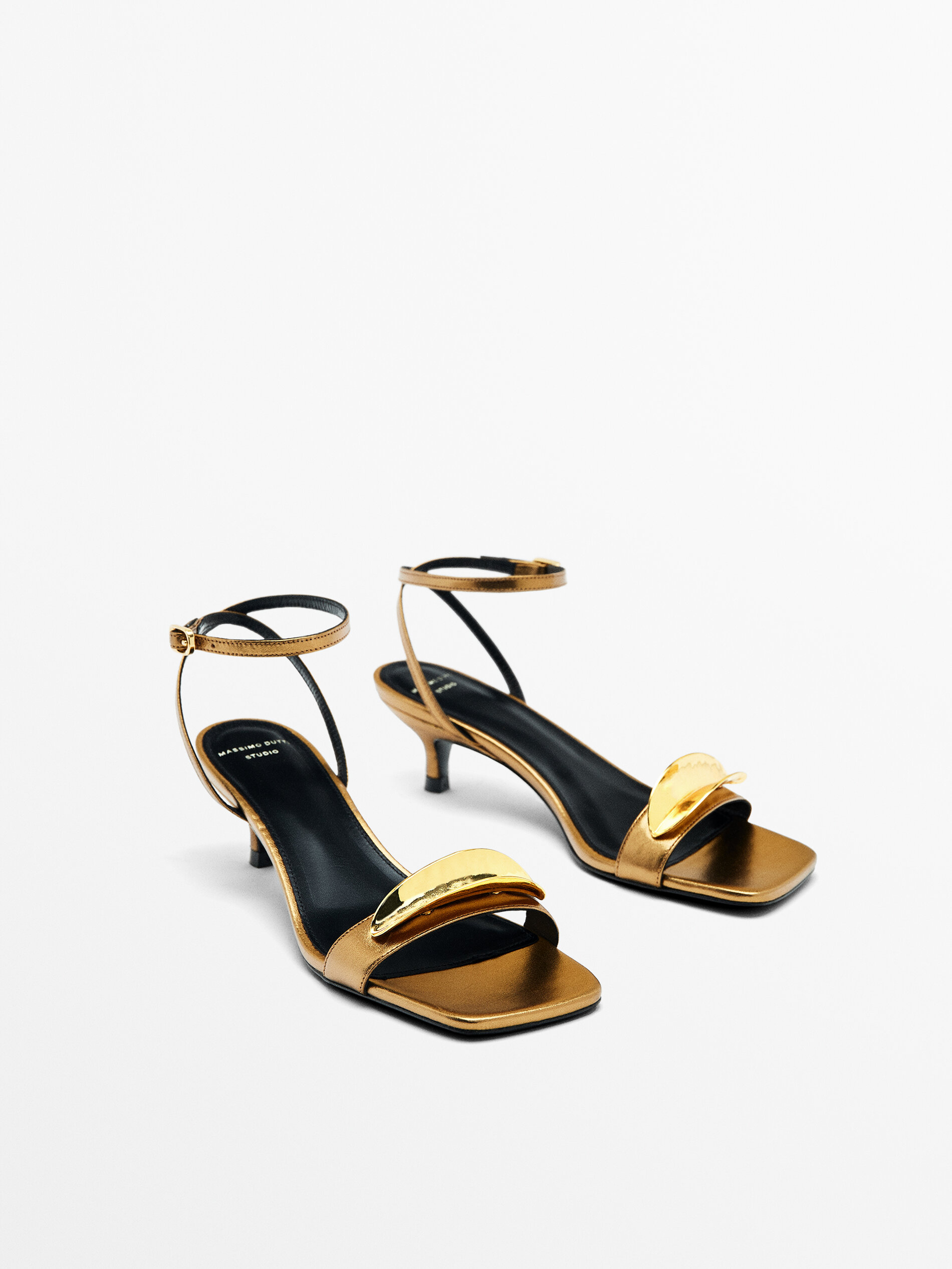 Bershka sandals new arrivals 219