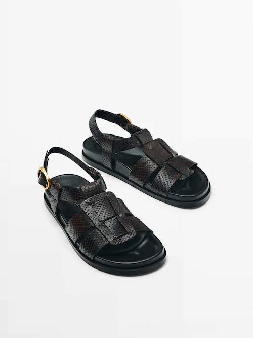 Næsten død Stor Stille og rolig Flade sandaler med brede remme - Massimo Dutti