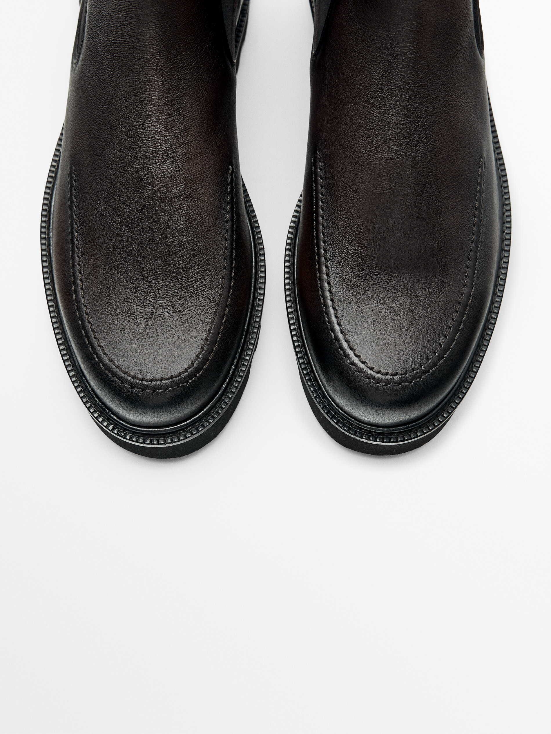 Men's original moc toe chelsea boots store