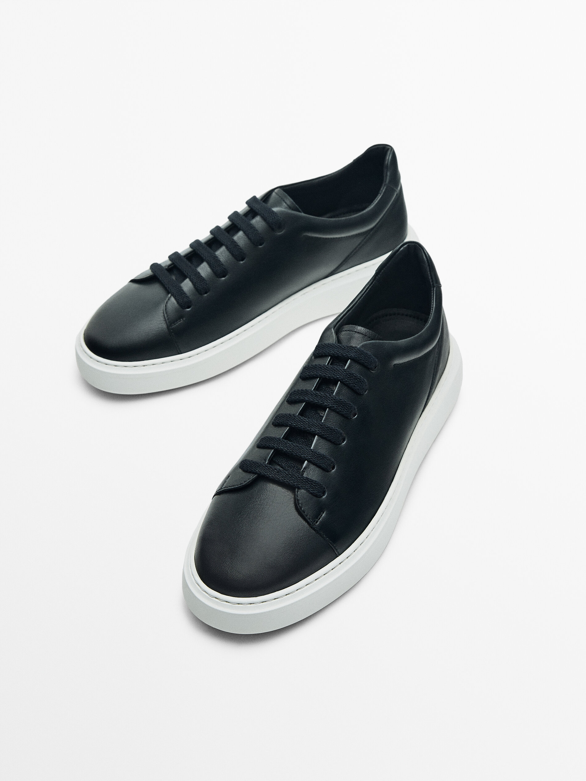 Leather trainers · Blue · Shoes | Massimo Dutti