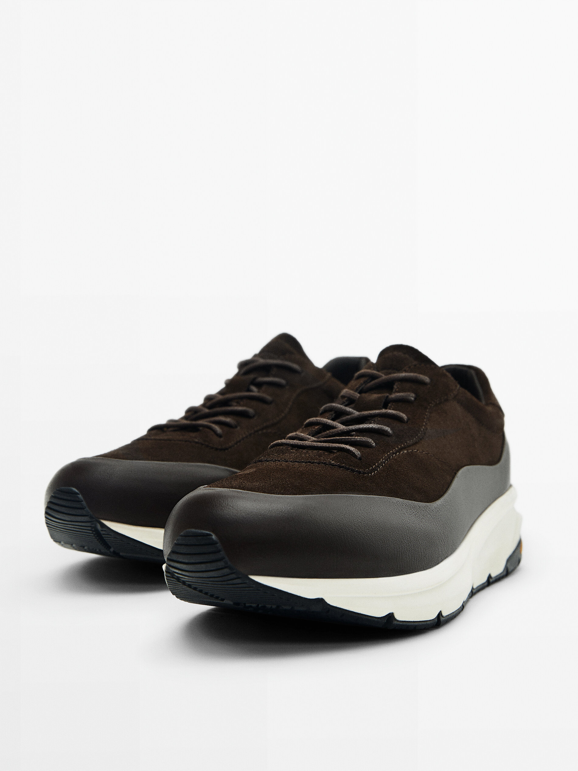 Deportivo marr n piso vibram