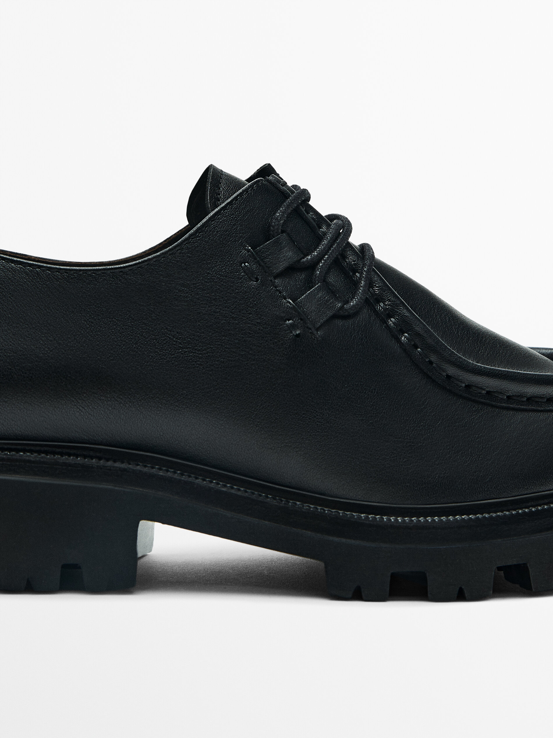 Scarpe nere con bordino in pelle nappa Nero Calzature