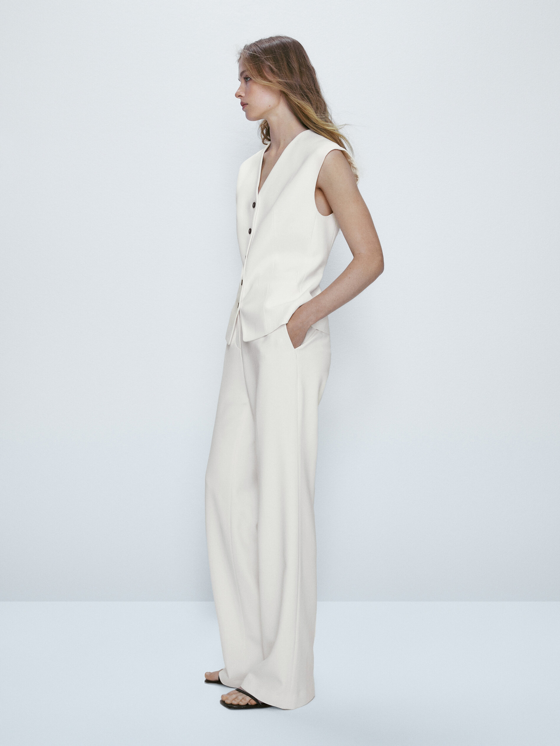 MASSIMO DUTTI 100 Linen Darted Trousers in Natural  Lyst