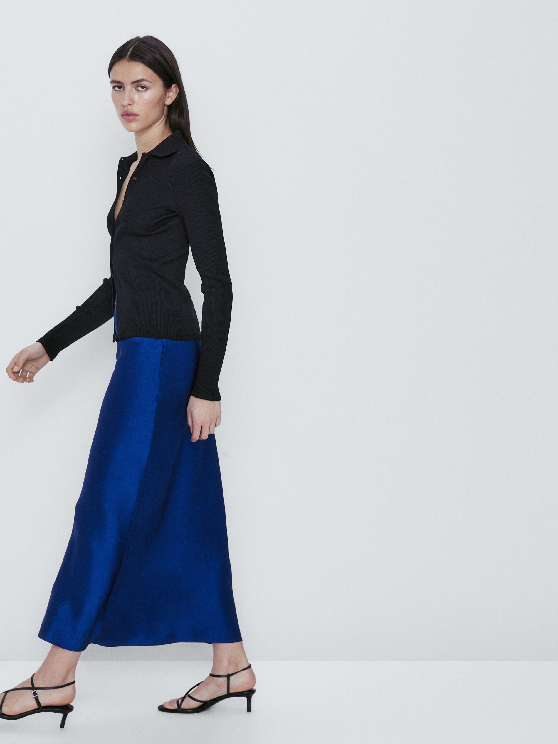 Klokkende satijnen rok - Massimo Dutti Nederland