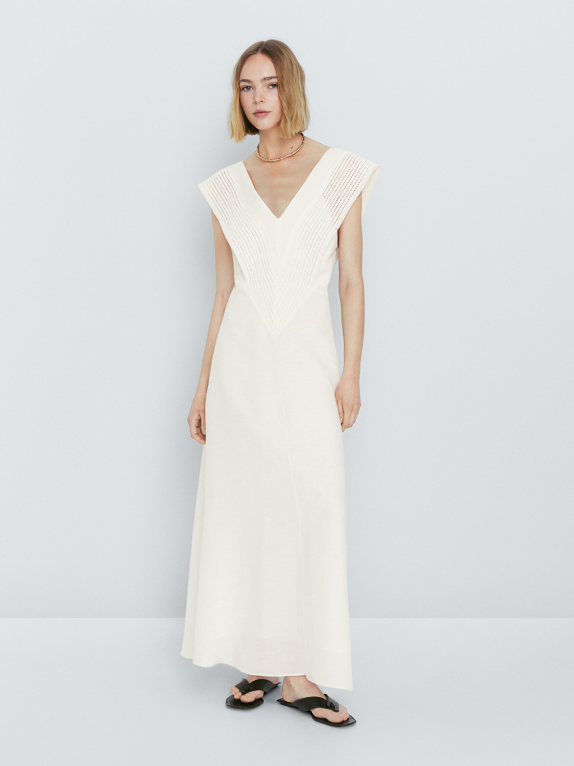 LONG DRESS WITH CROCHET DETAIL