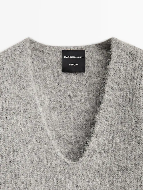 met de klok mee Cordelia Uitgaand Long V-neck sweater - Studio - Massimo Dutti
