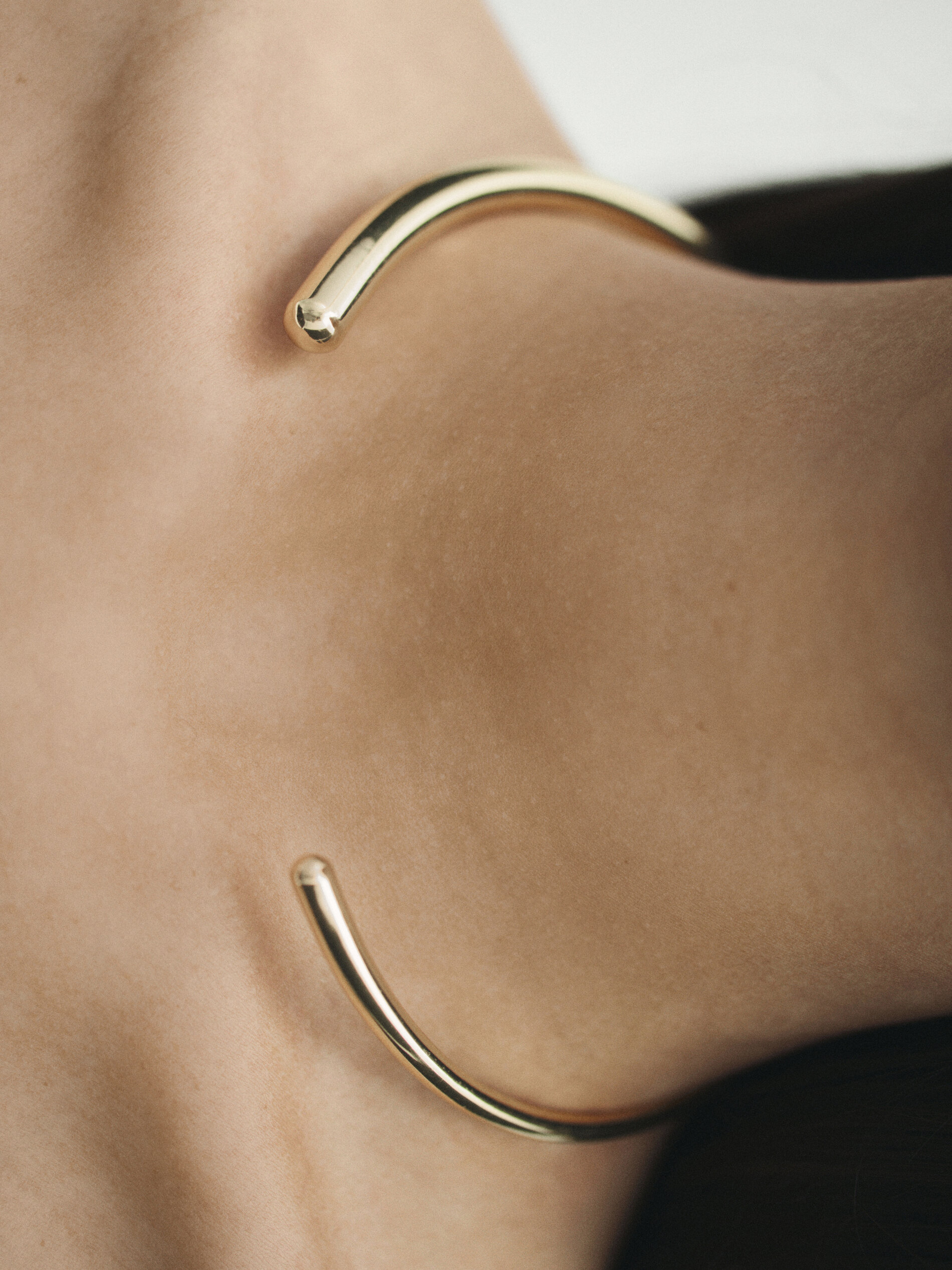 Gold collar sale necklace