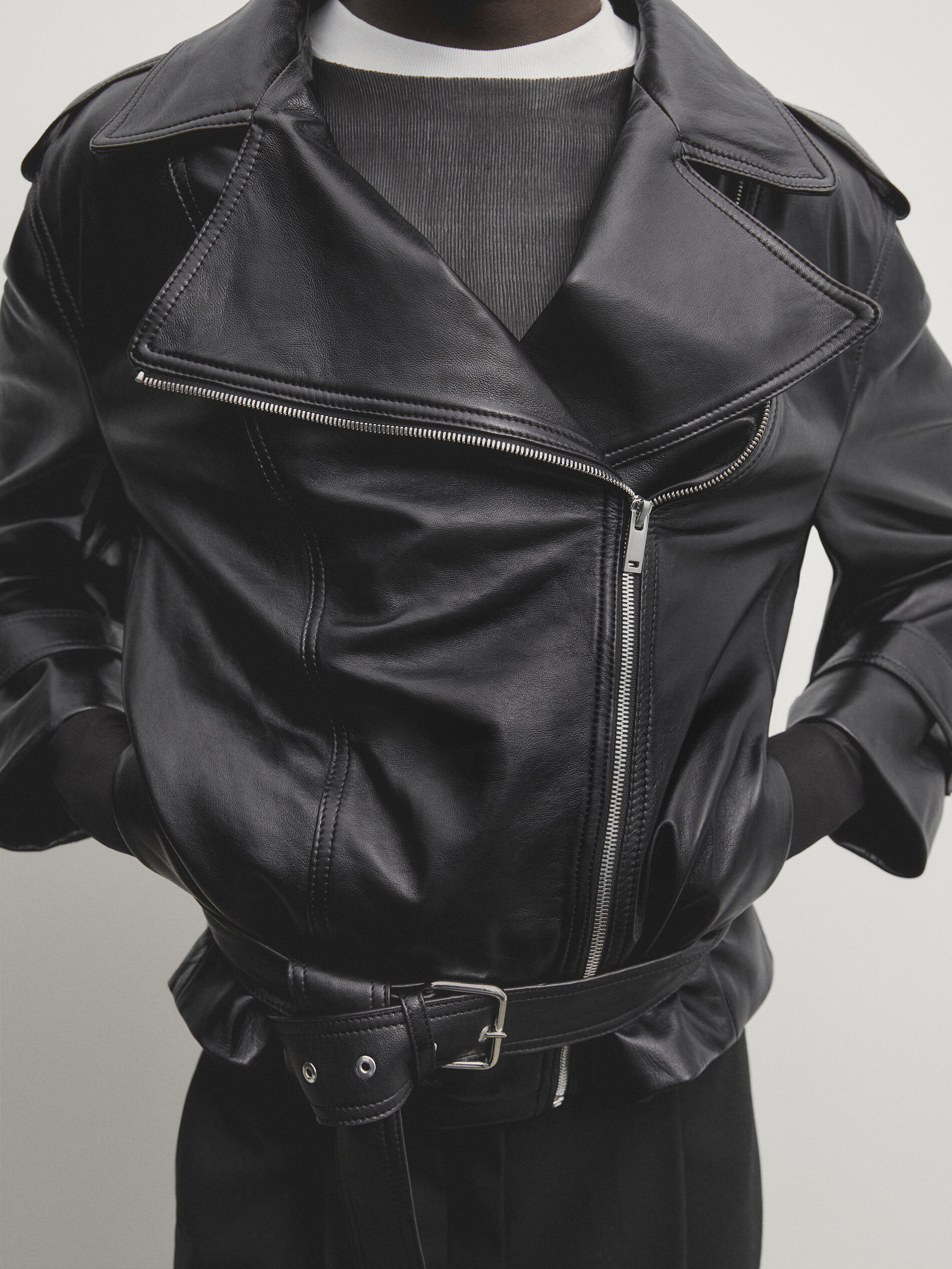 Maverick Moto: Elevate Your Style with the Black Leather Biker Jacket –  Chiti