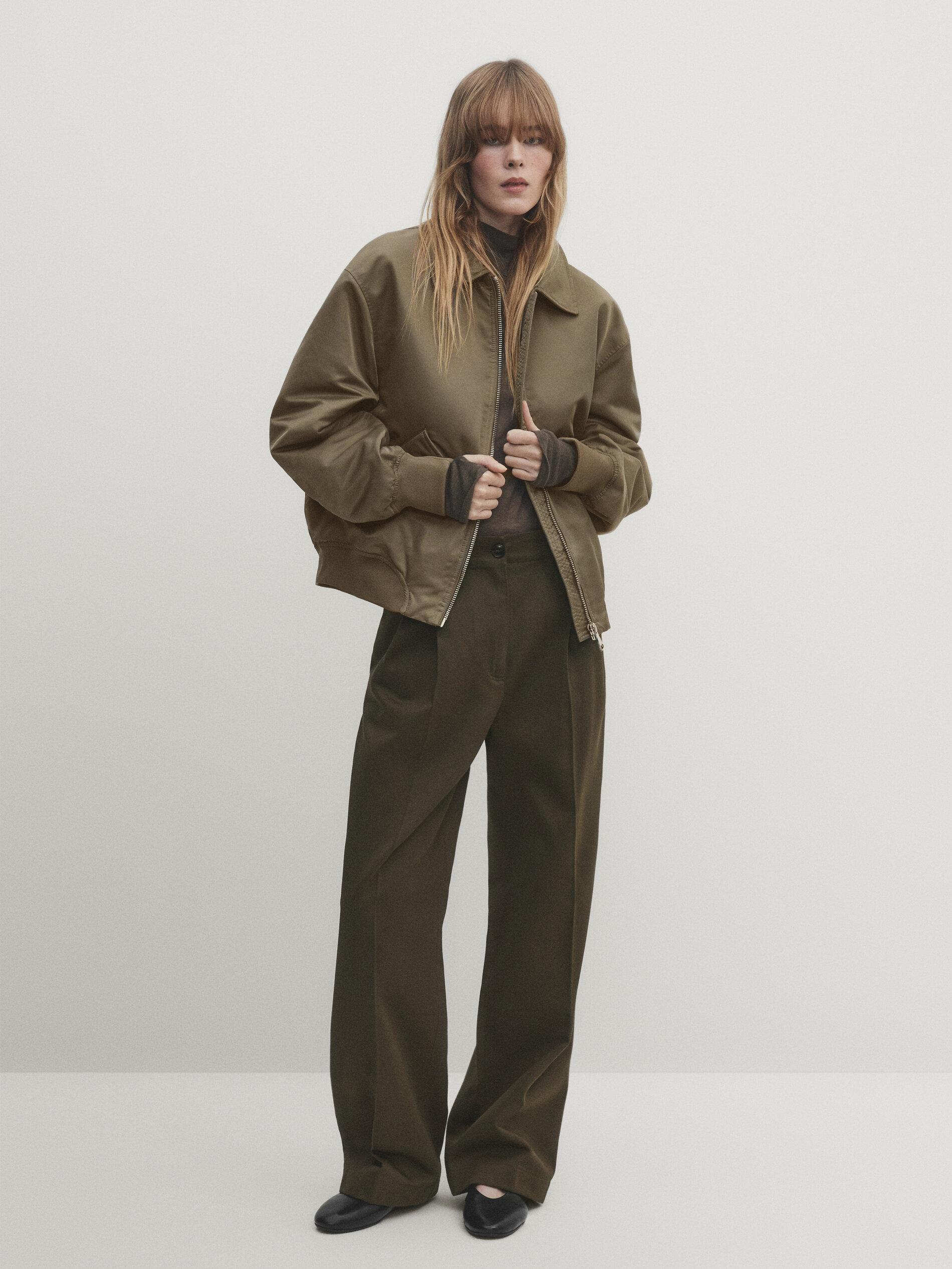 Massimo Dutti High-Rise Flared Needlecord Trousers in Brown — UFO No More