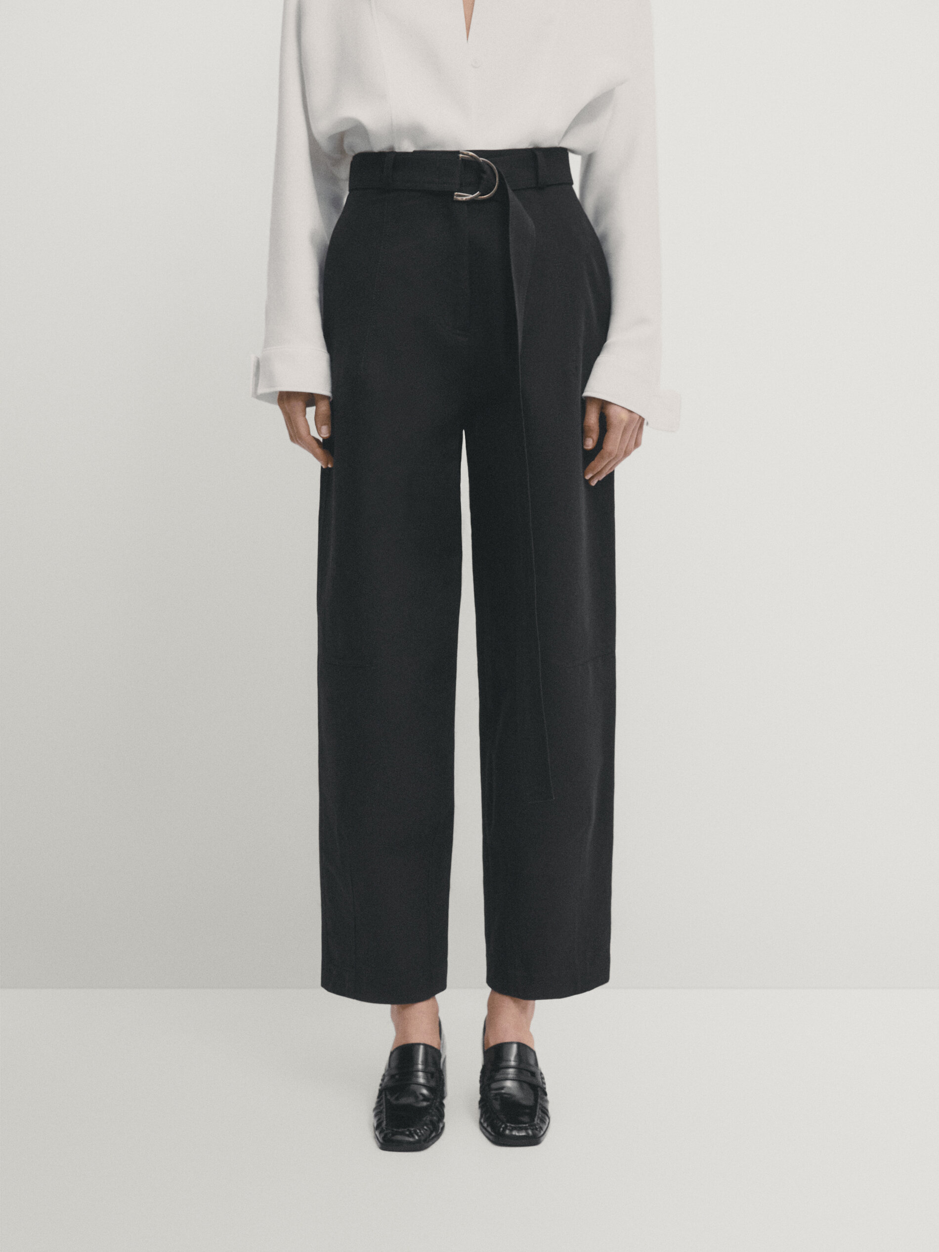Pantal n negro barrel cintur n Negro Vestir Massimo Dutti