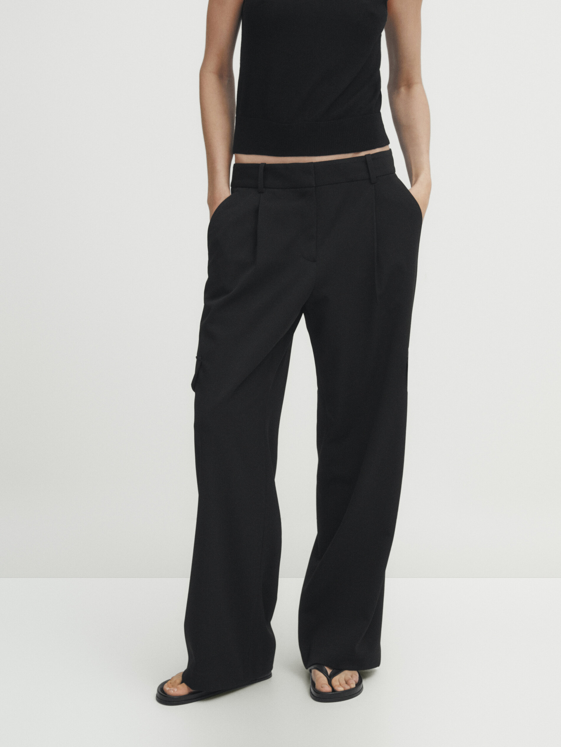 Straight fit cargo trousers with darts Black Dressy Massimo