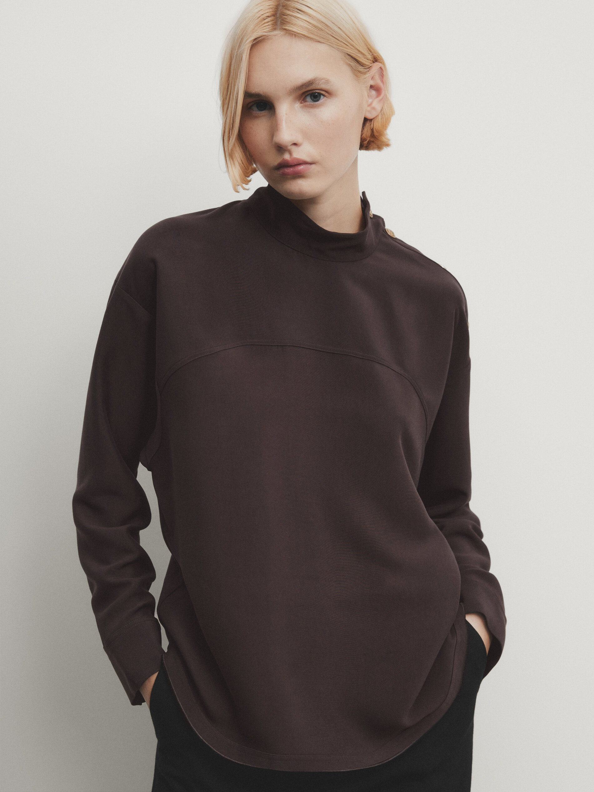 Blusa negra sales massimo dutti