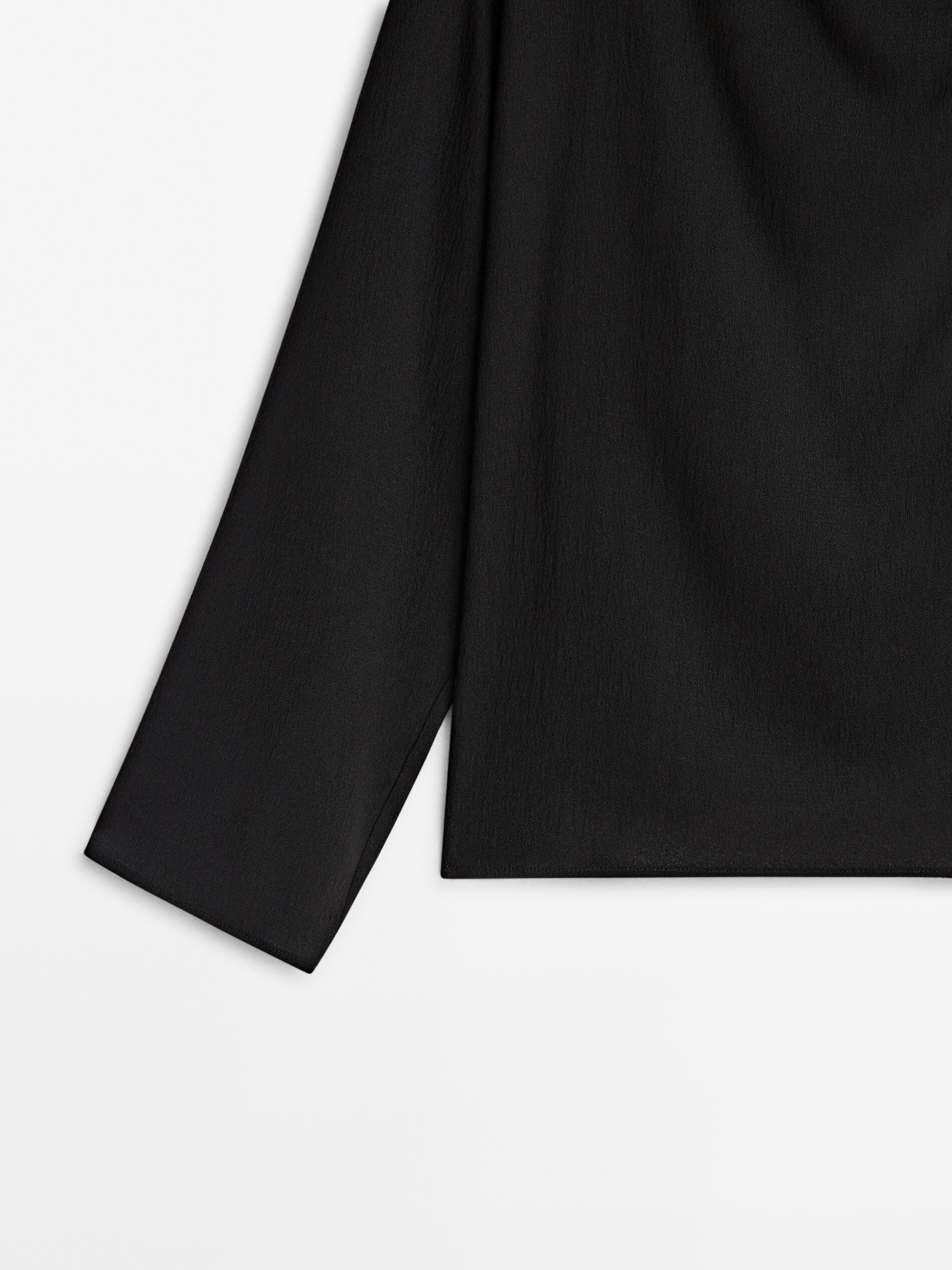 Blusa negra sales massimo dutti