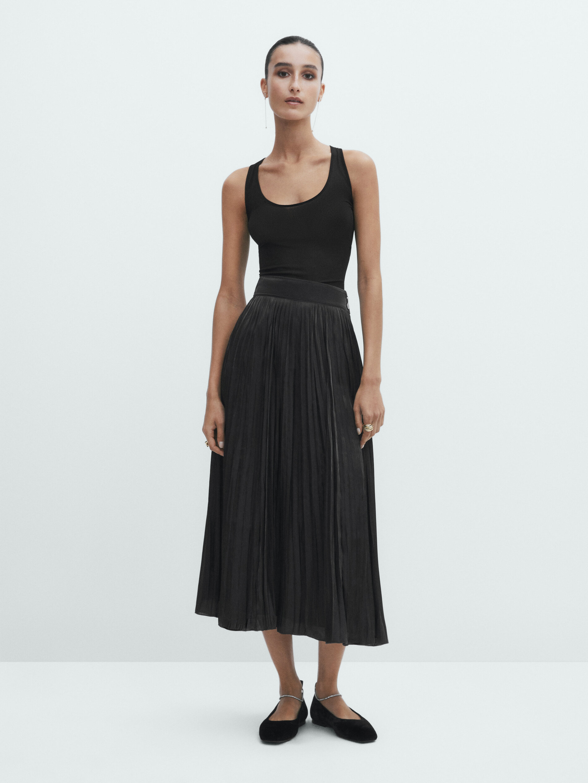 Black pleated net top skirt