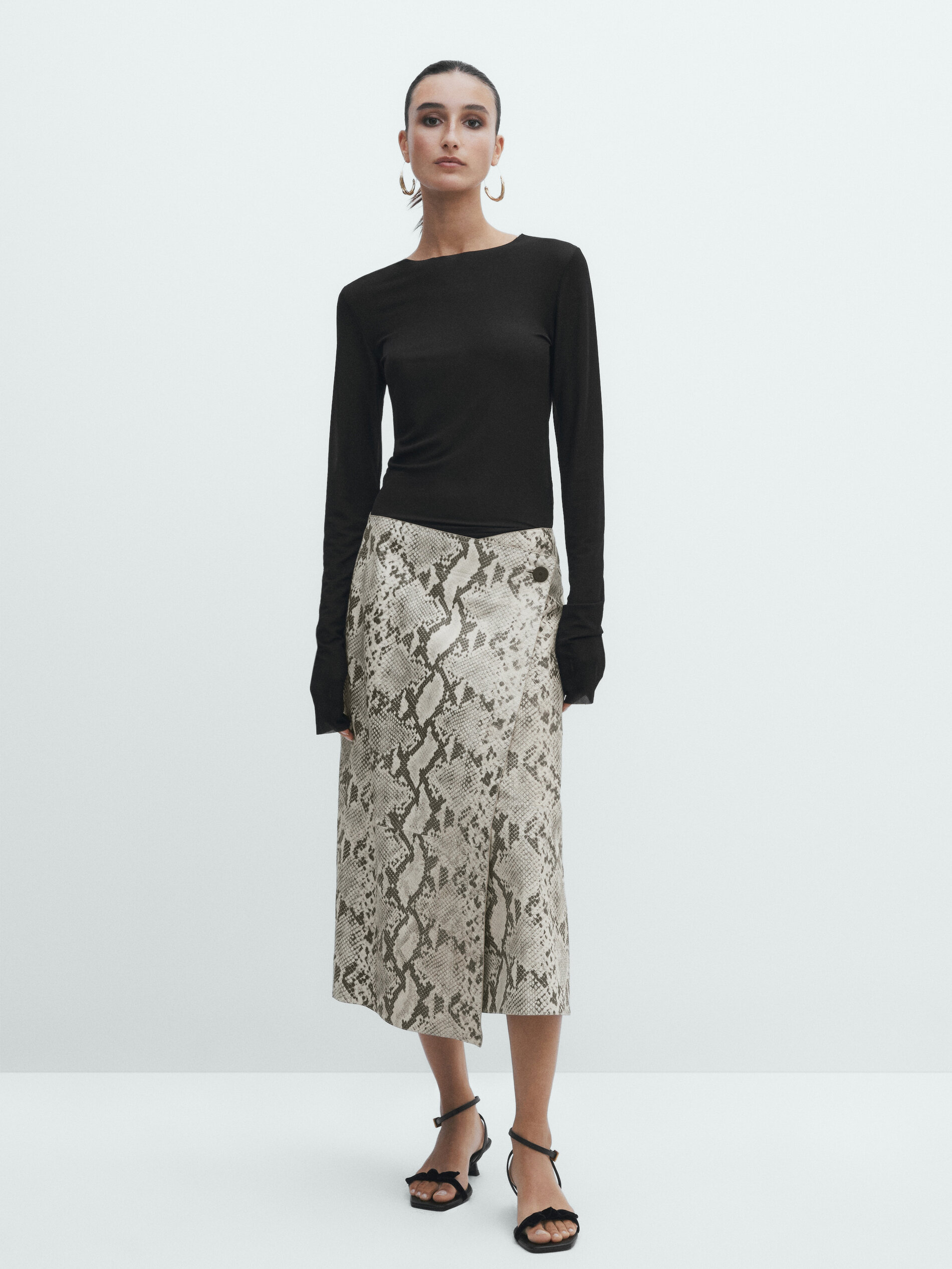 Paper bag snakeskin shop skirt
