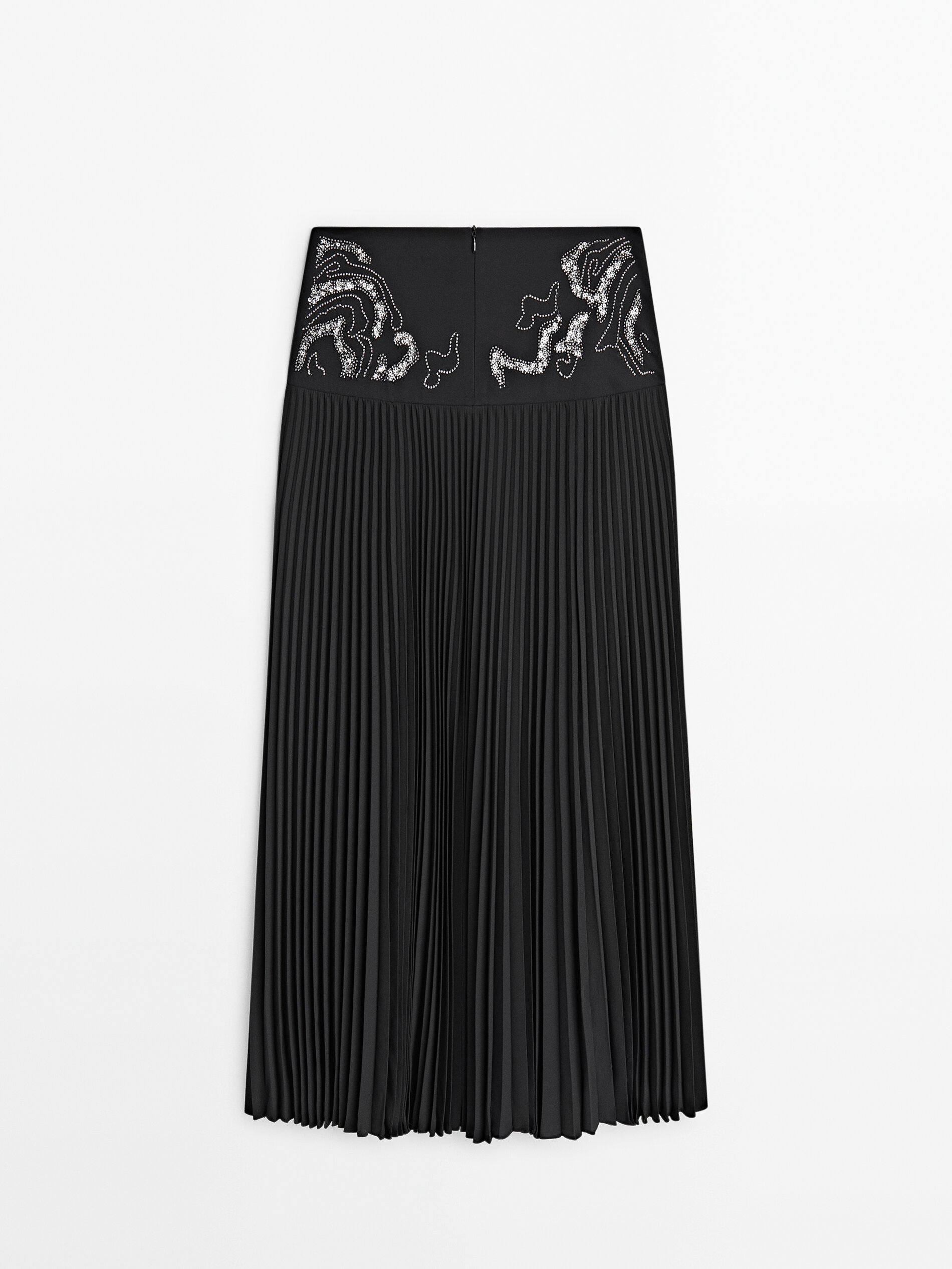 Black pleated midi skirt velvet top
