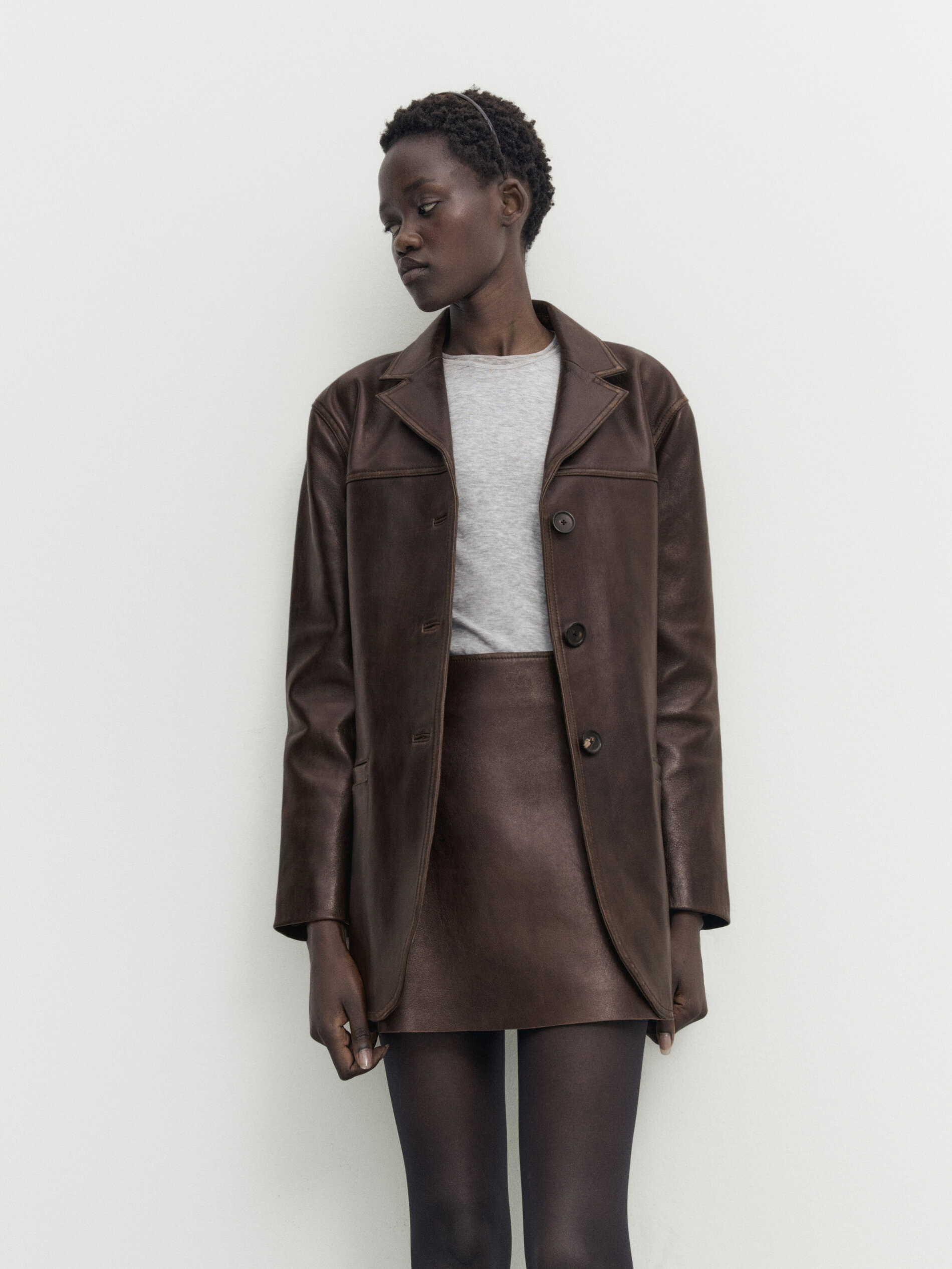 Massimo dutti 2025 brown leather skirt