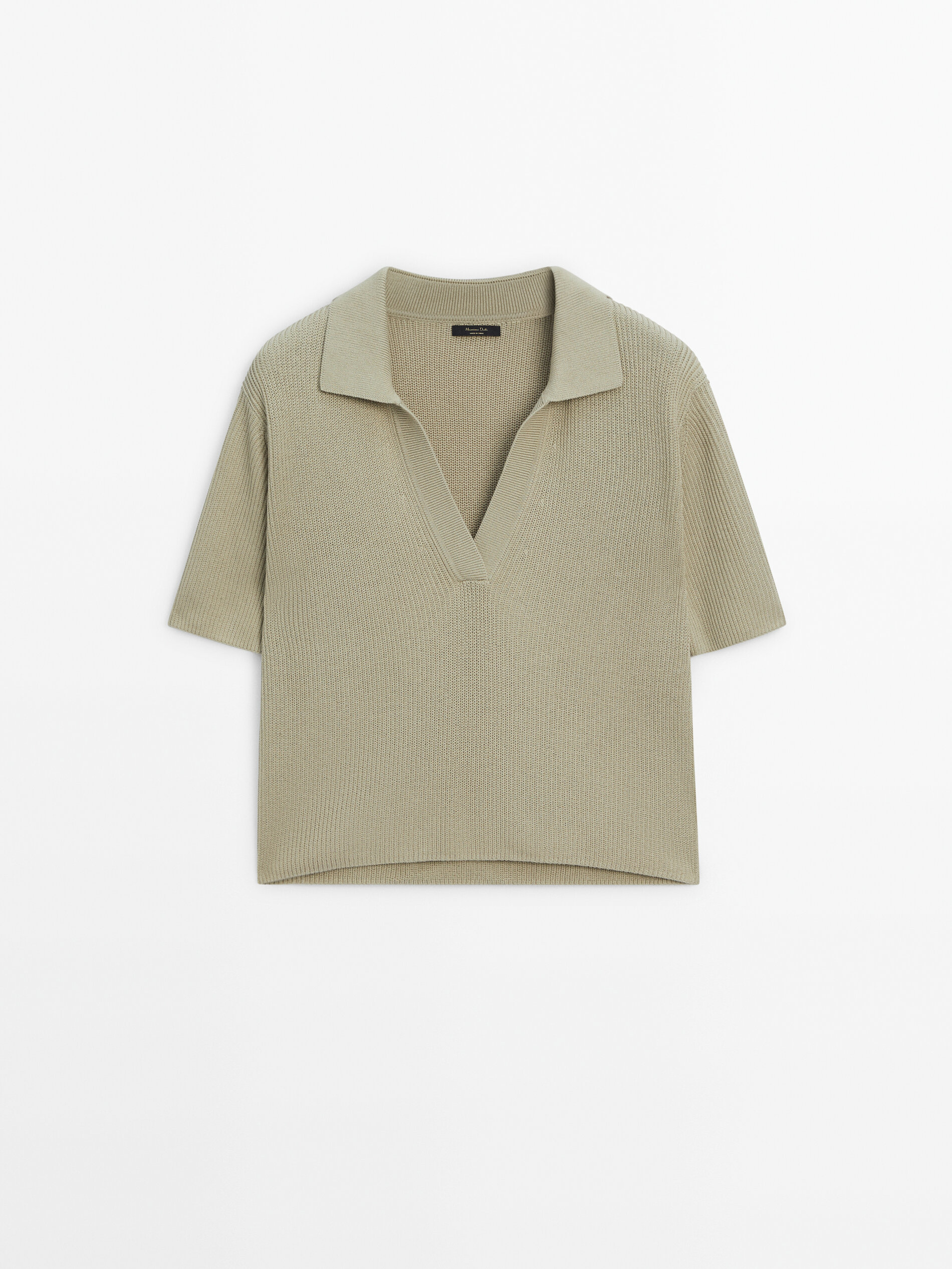 Short sleeve knit sweater with polo collar