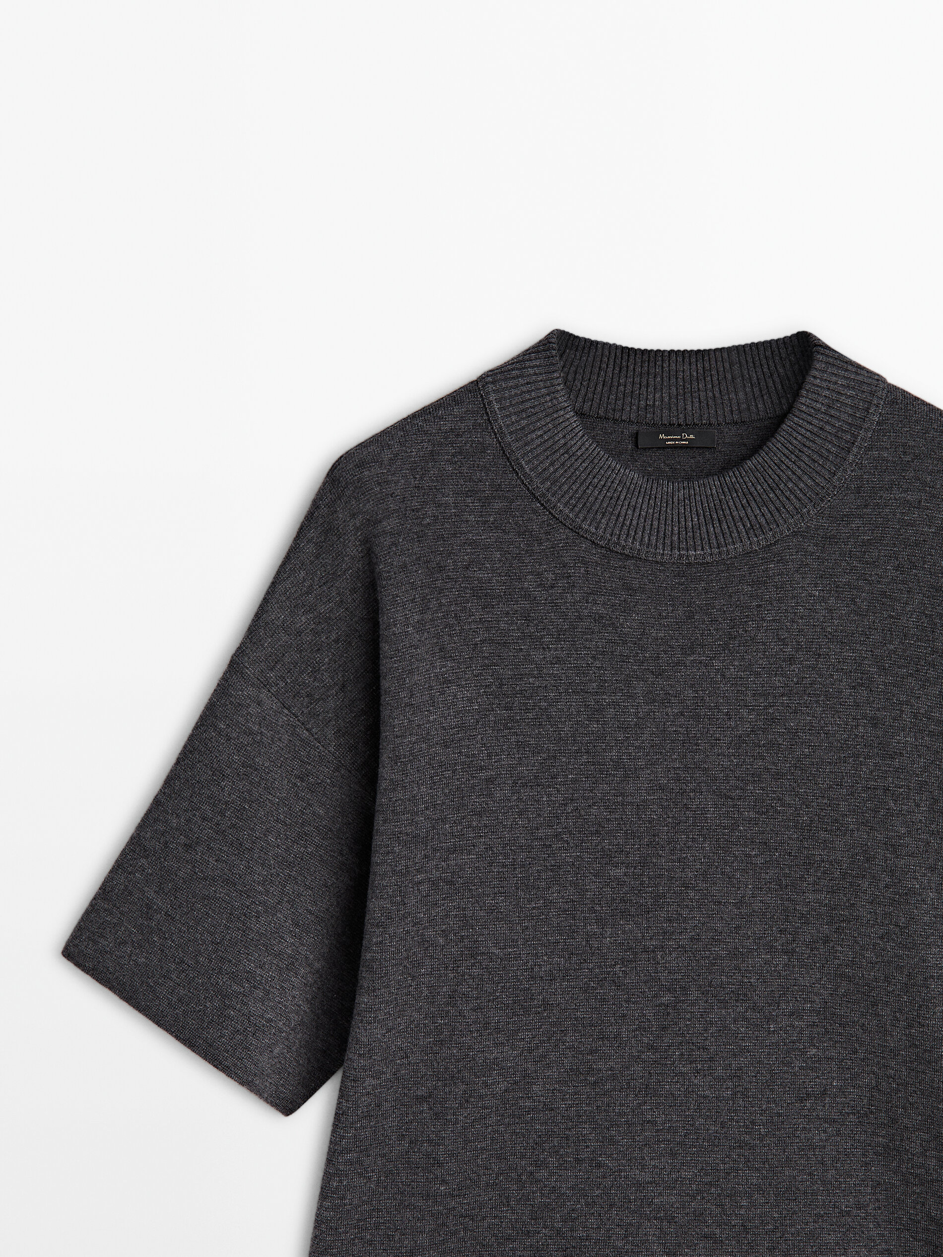 Short sleeve wool blend knit sweater Medium Grey Sweaters And