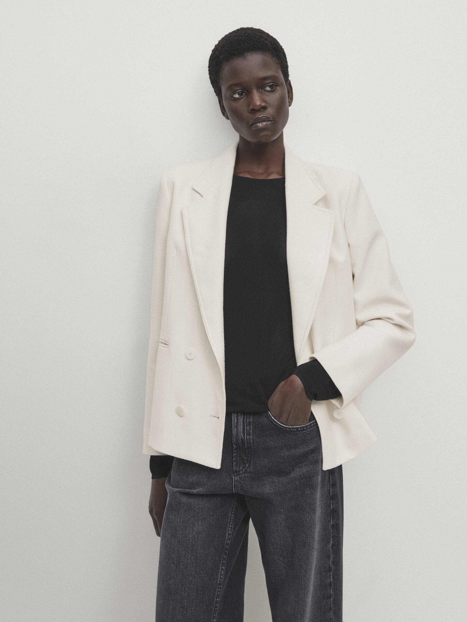Cream shorts and blazer suit online