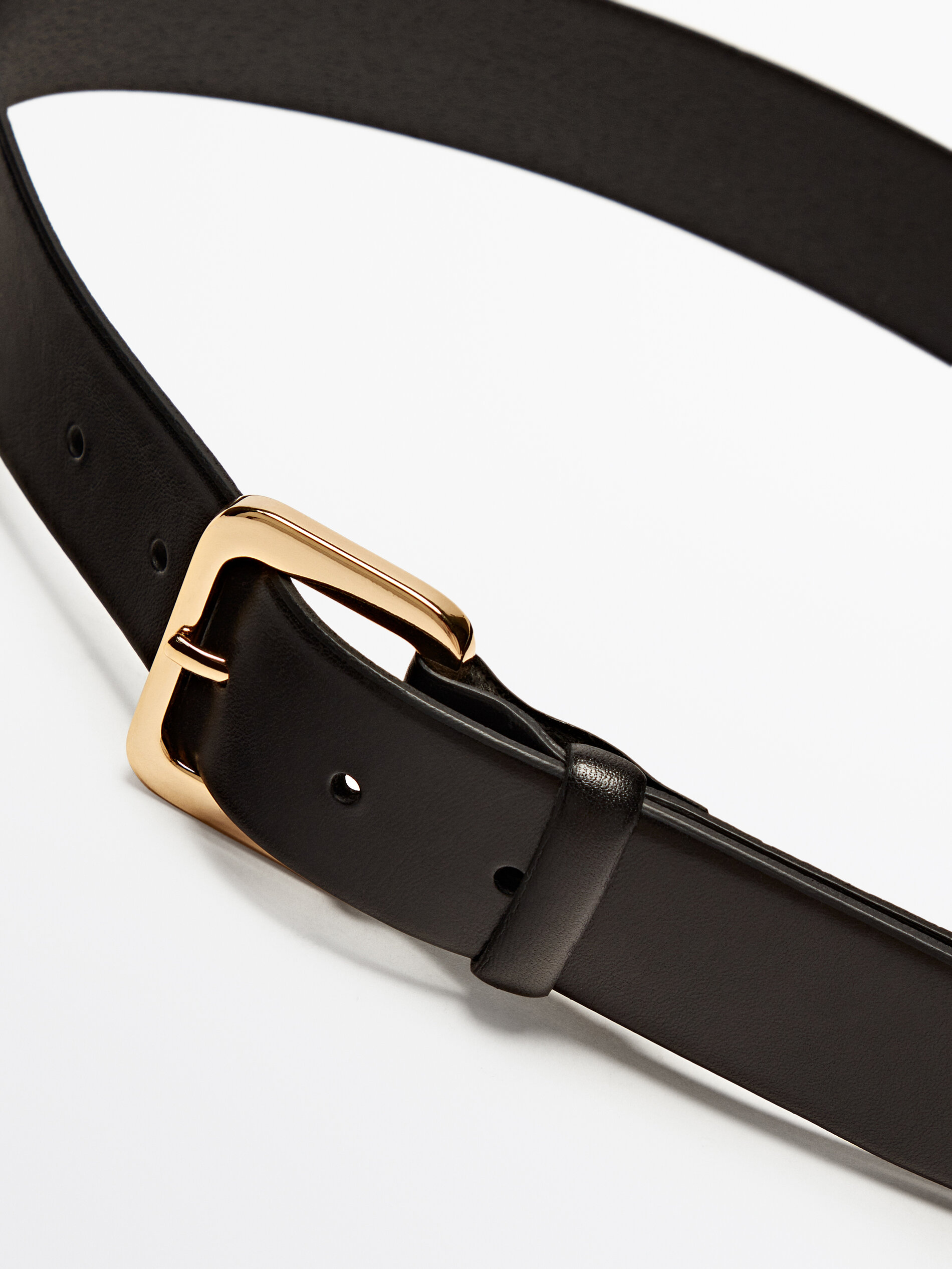 Ceinture en cuir avec boucle ronde
