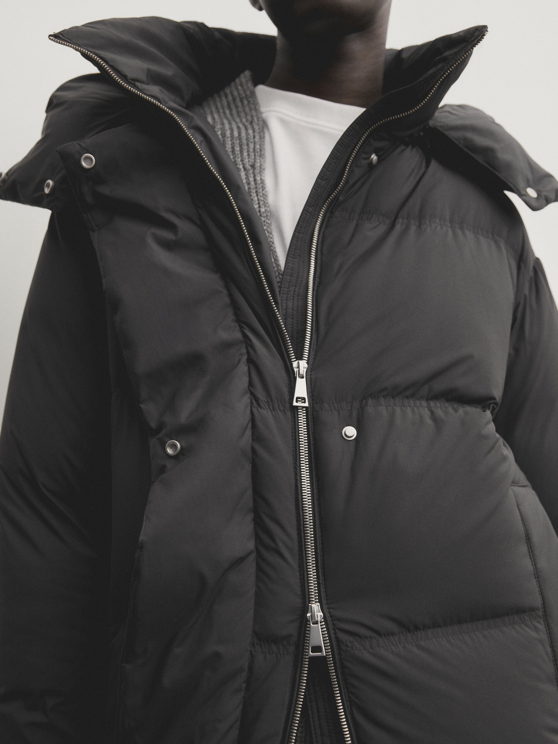 Puffer jacket with down and feather filling