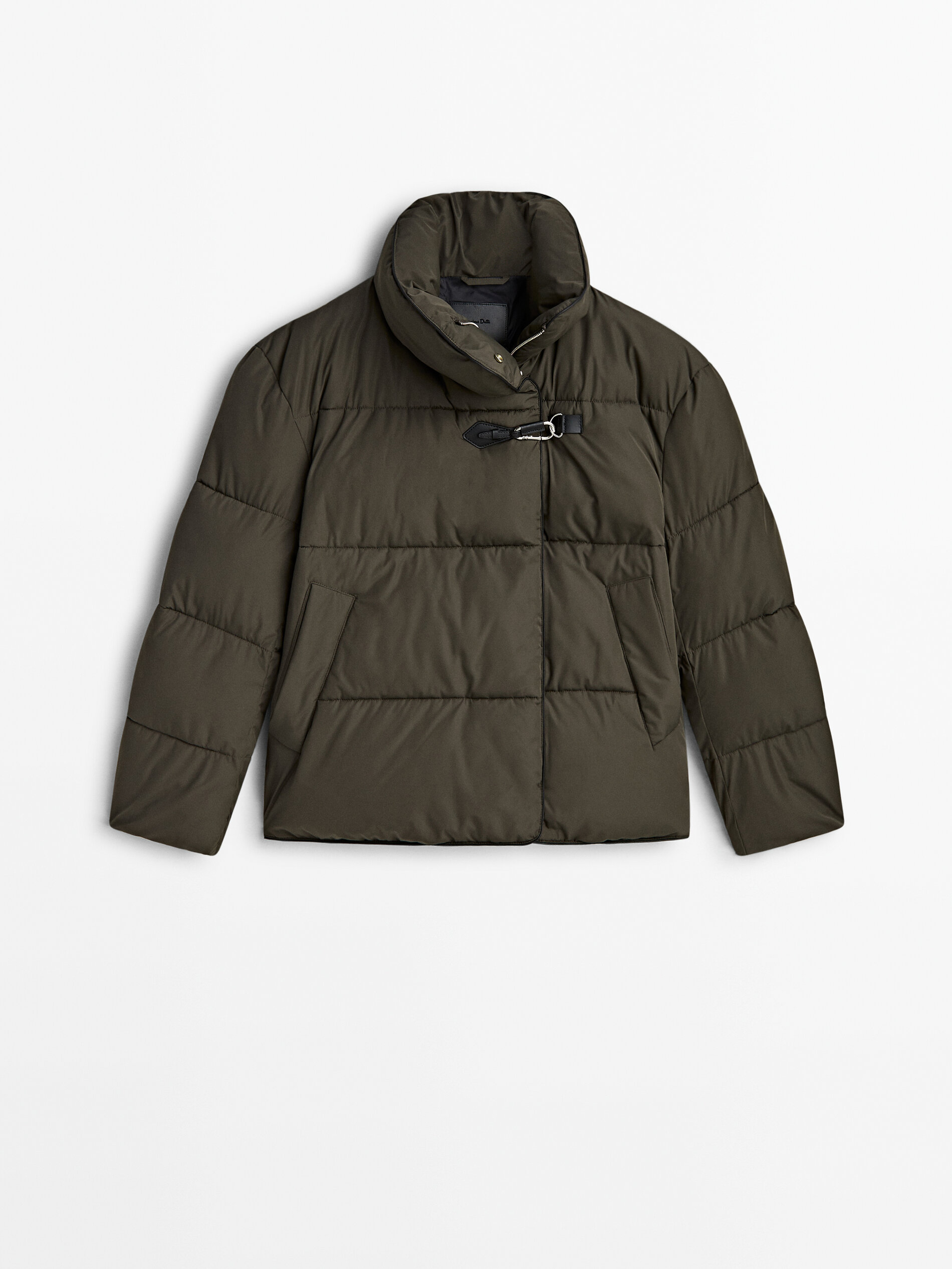 Puffer jacket with hook detail
