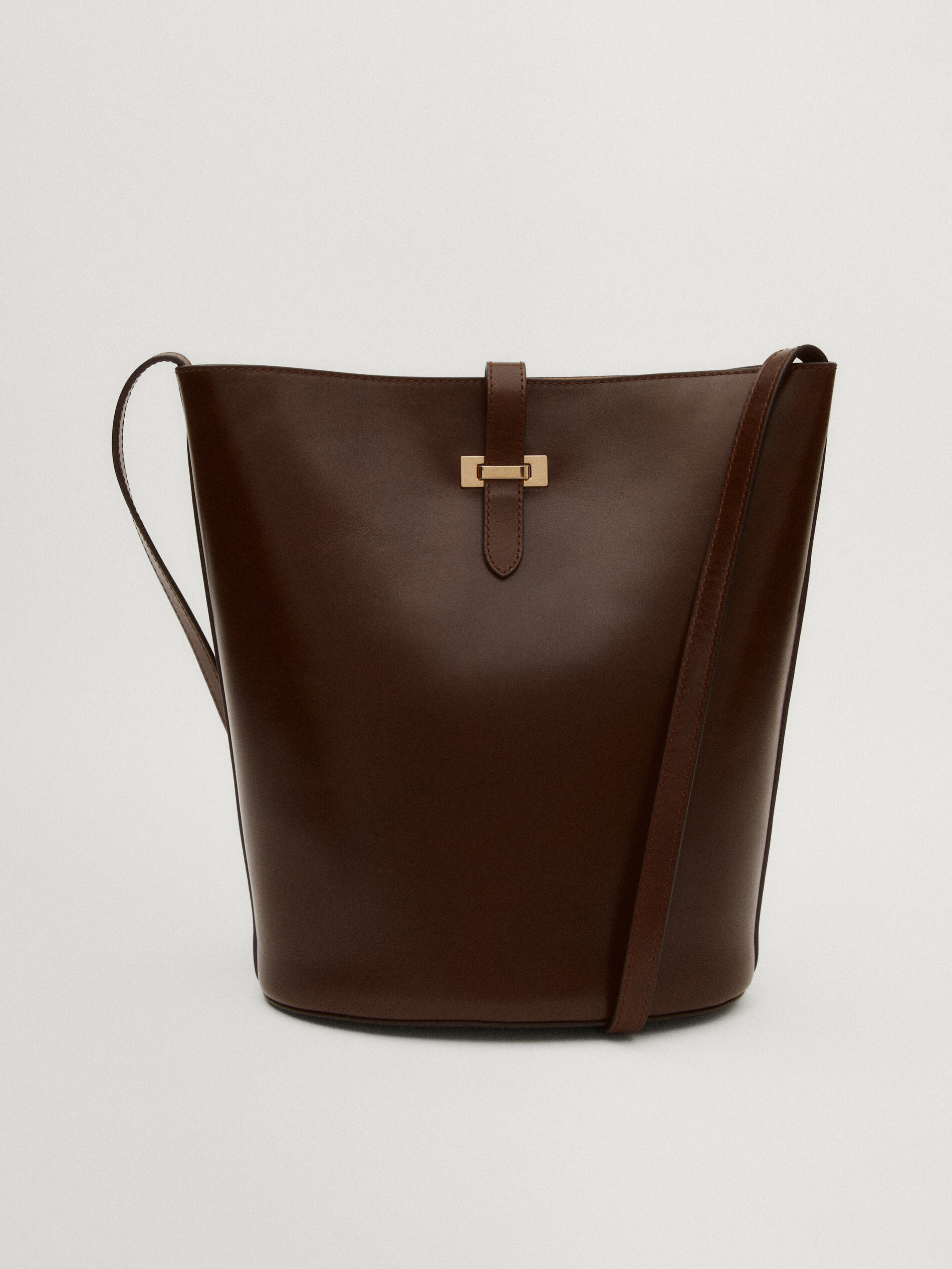 Soft leather on sale bucket bag