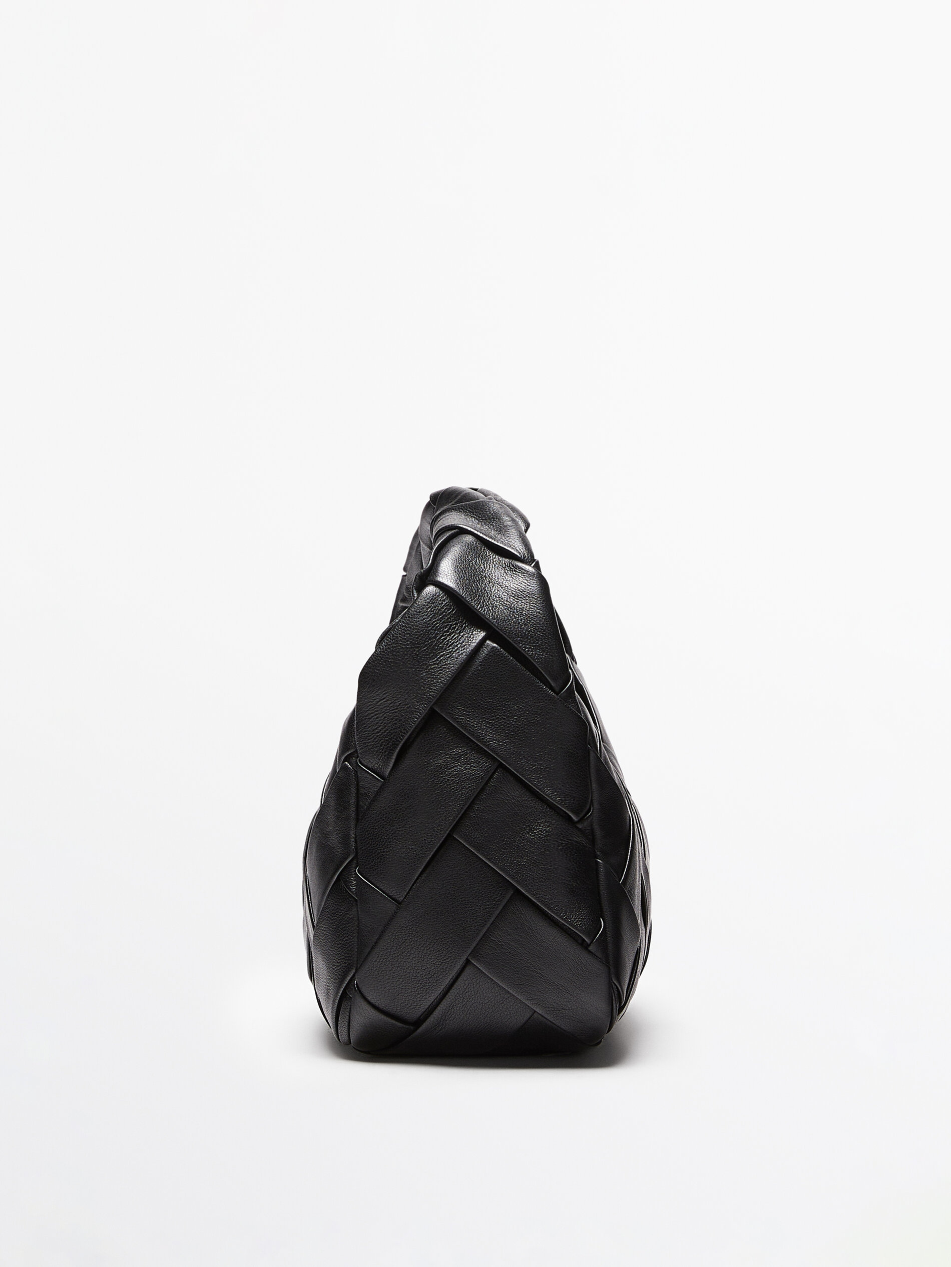 Massimo dutti best sale braided leather bag