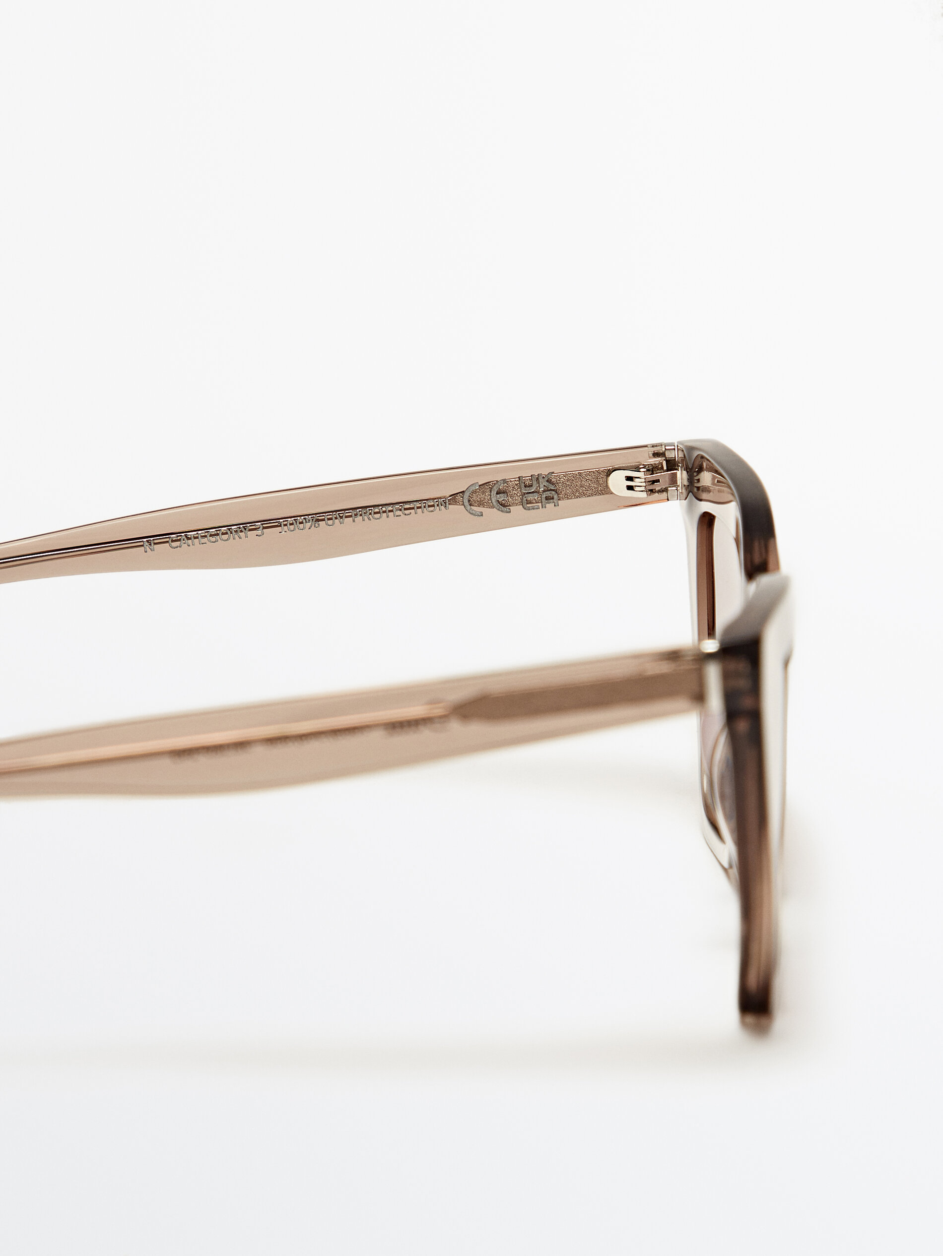 Gafas de sol deals hombre massimo dutti