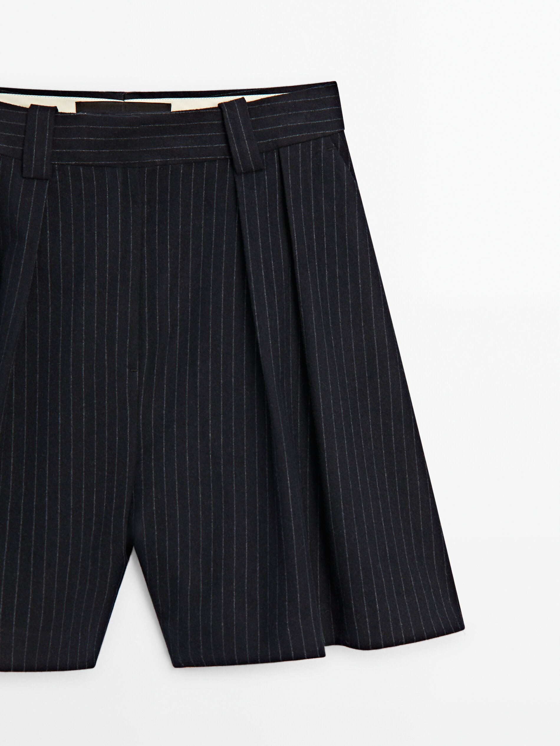 Pinstriped Bermuda shorts Studio Navy Blue Dressy Massimo